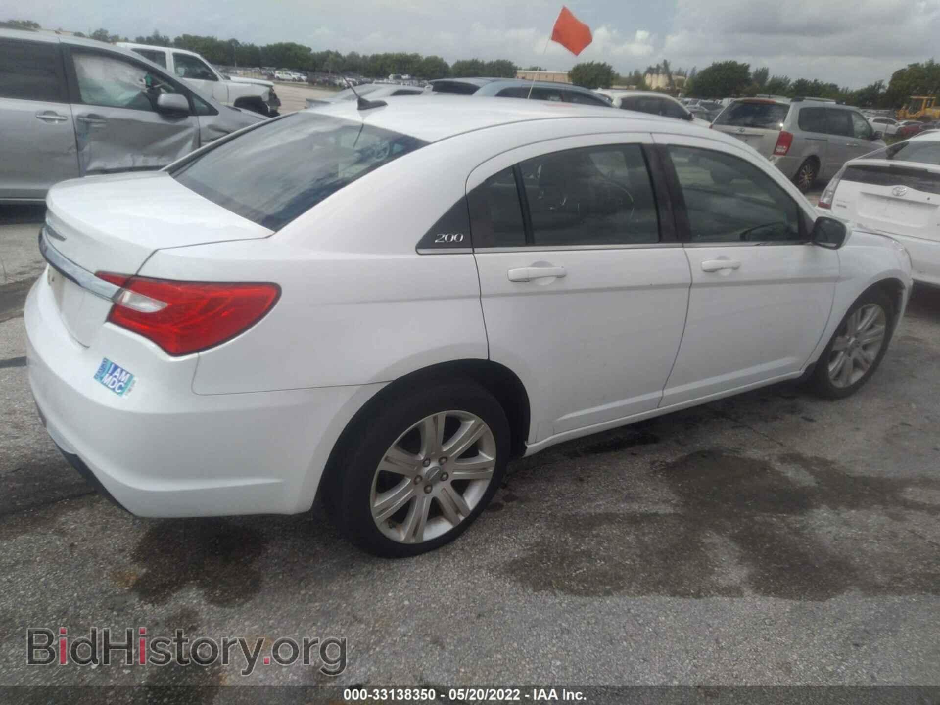 2013 CHRYSLER 200 - VIN: 1C3CCBAB1DN660514 - Photo 4