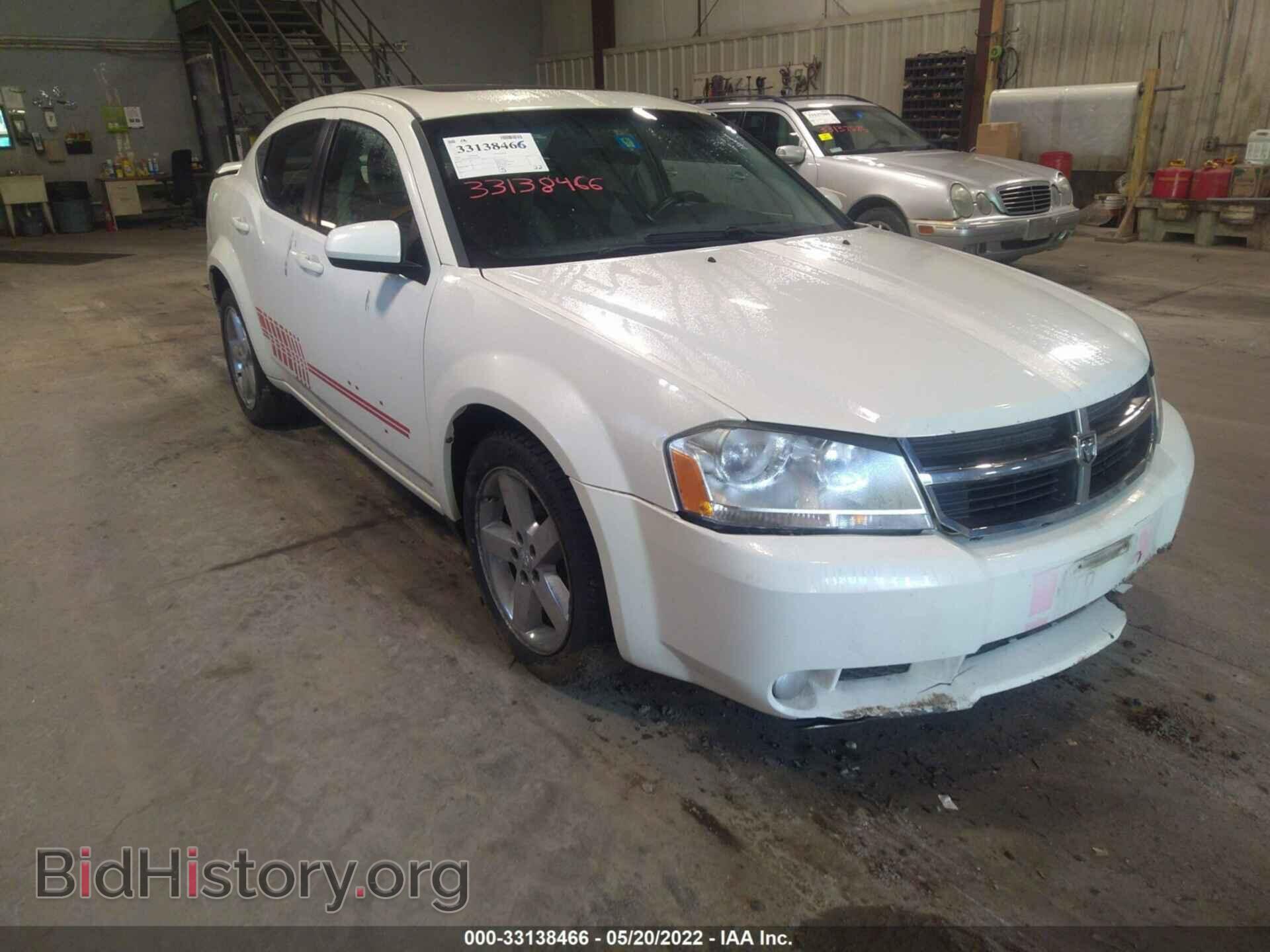 Photo 1B3CC5FV6AN175962 - DODGE AVENGER 2010