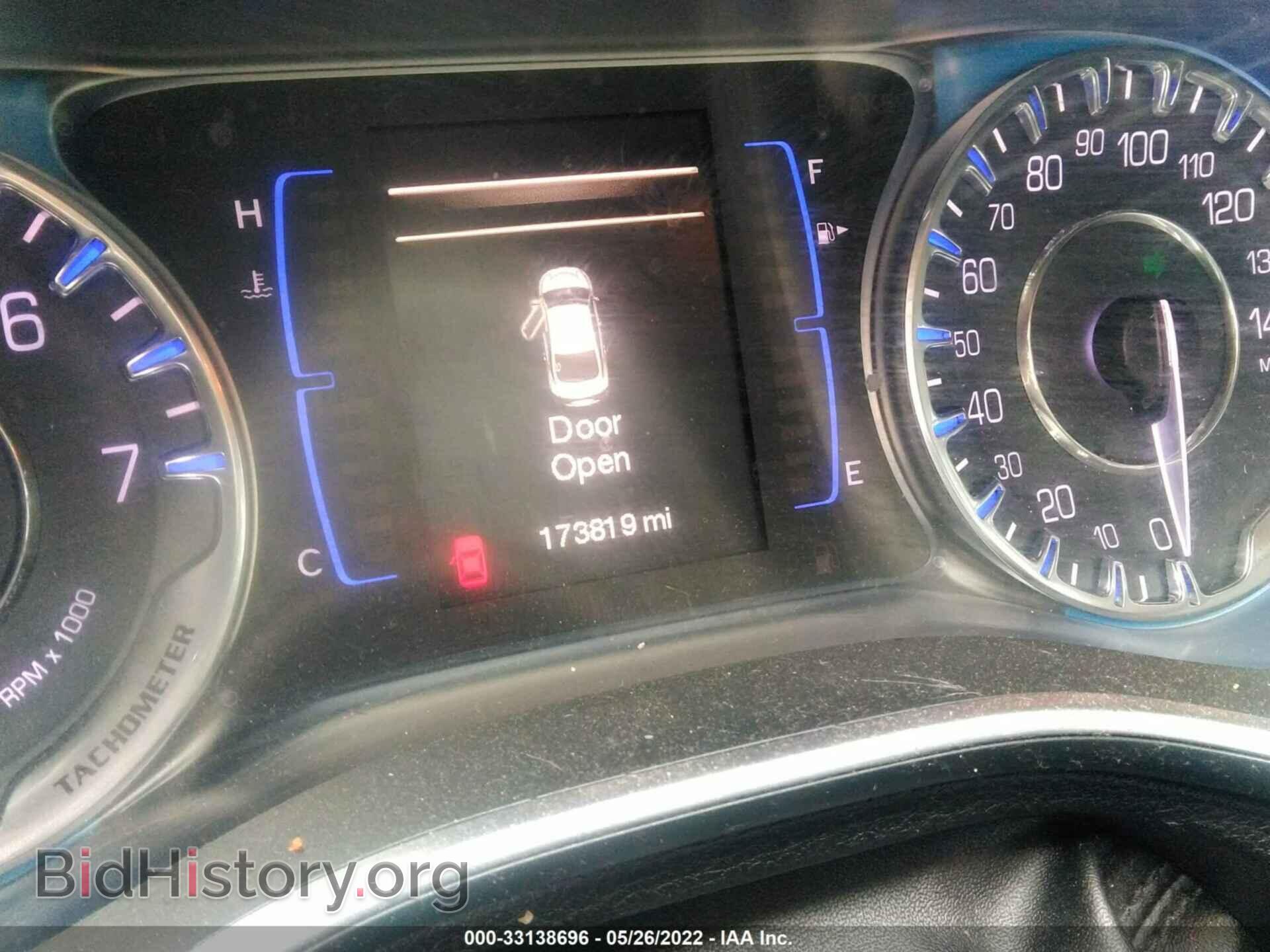 2015 CHRYSLER 200 - VIN: 1C3CCCABXFN631232 - Фото 7