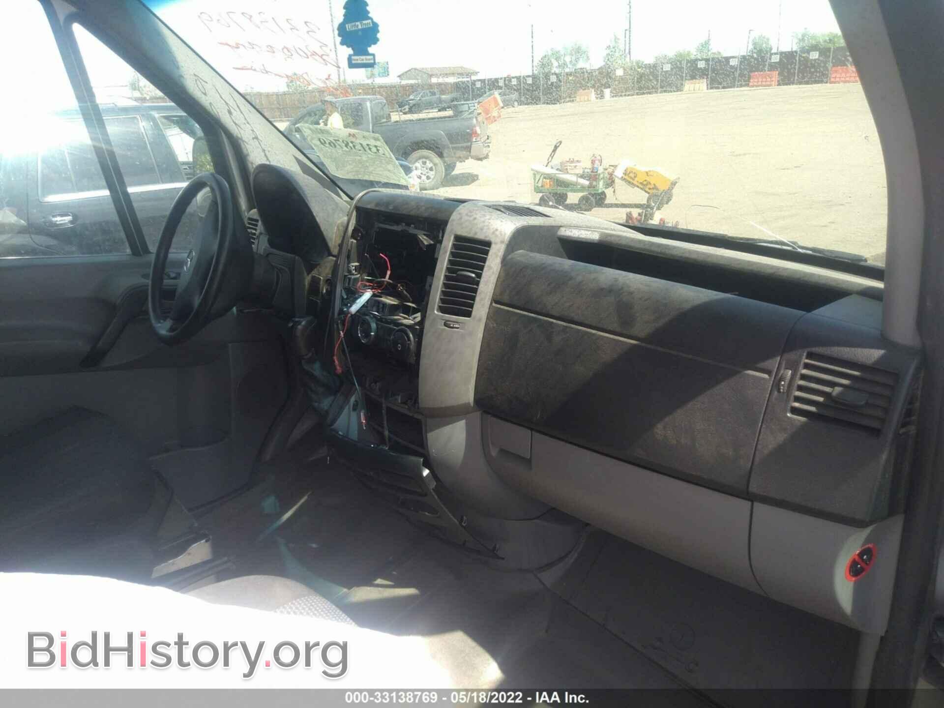 2011 MERCEDES-BENZ SPRINTER CARGO VANS - VIN: WD3PE7CC0B5609149 - Фото 5
