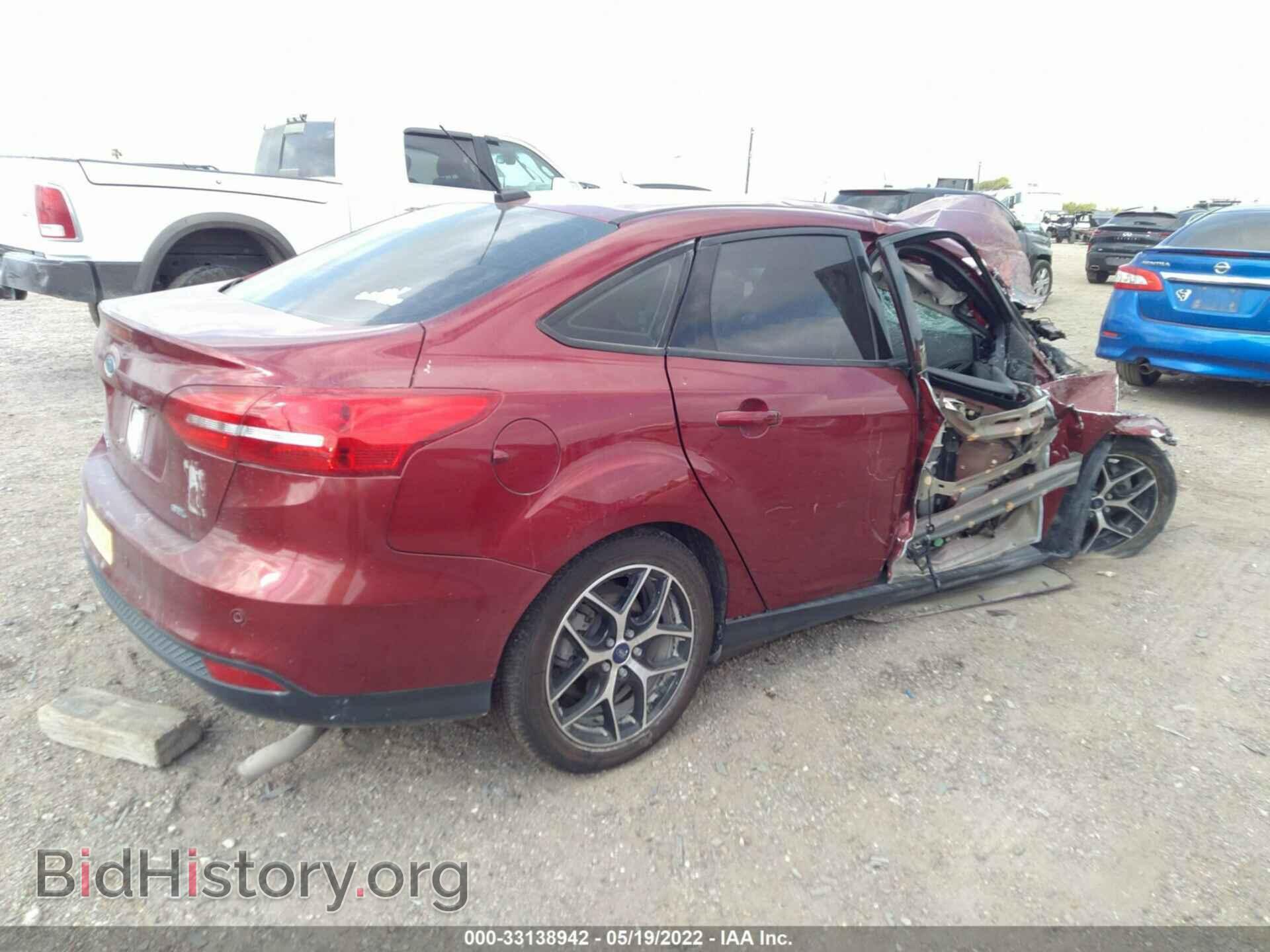 2017 FORD FOCUS - VIN: 1FADP3H25HL204555 - Фото 4