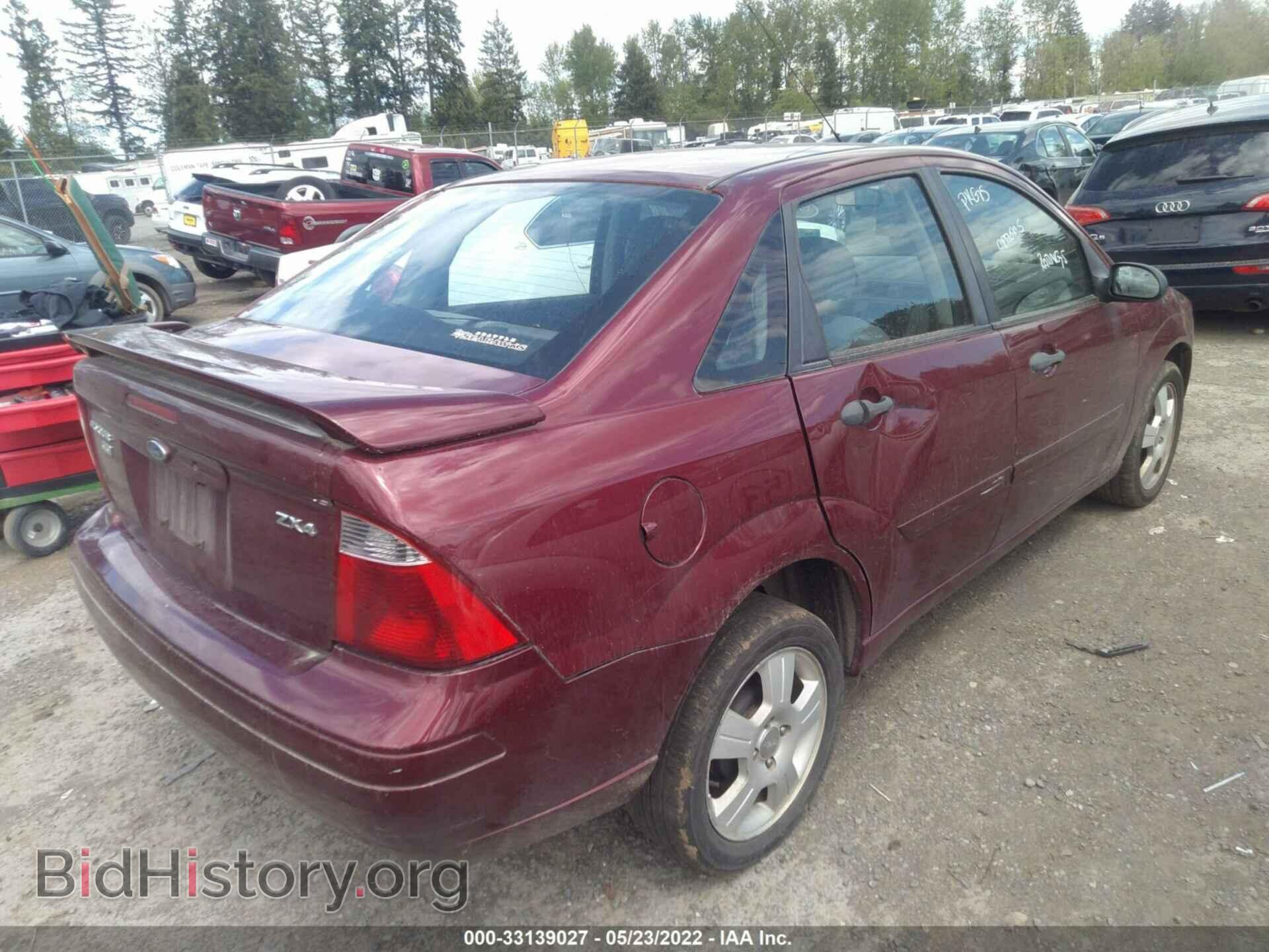 2006 FORD FOCUS - VIN: 1FAHP34N66W230403 - Фото 4