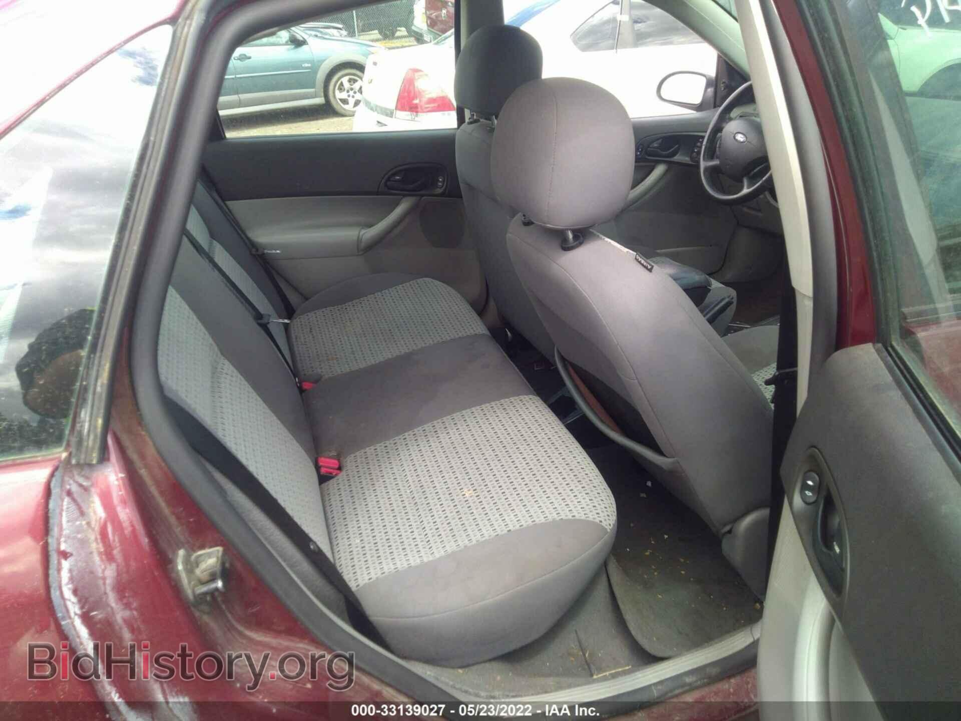 2006 FORD FOCUS - VIN: 1FAHP34N66W230403 - Фото 8