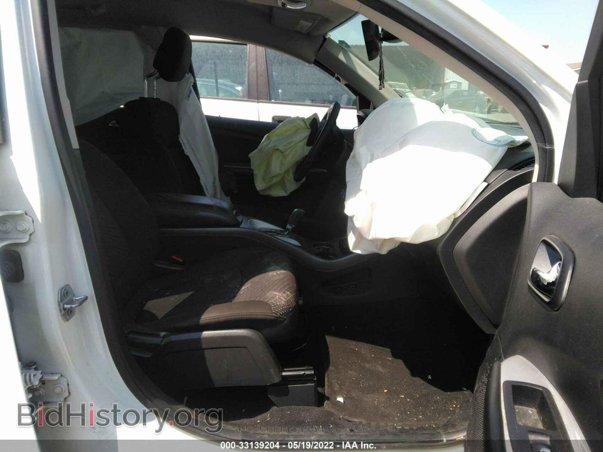 2019 DODGE JOURNEY - VIN: 3C4PDCAB0KT797652 - Photo 5