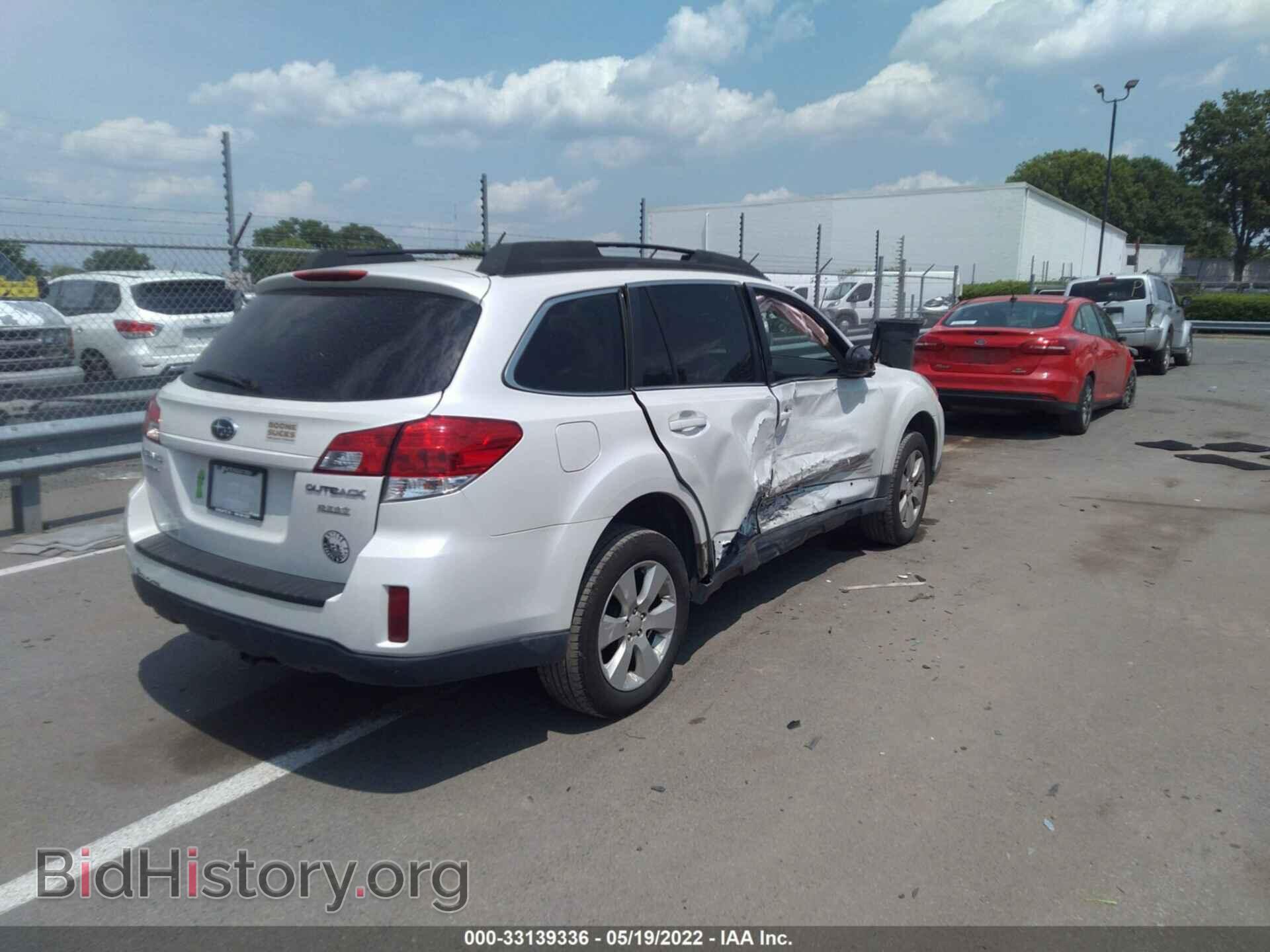 2011 SUBARU OUTBACK - VIN: 4S4BRBCC5B3364475 - Фото 4