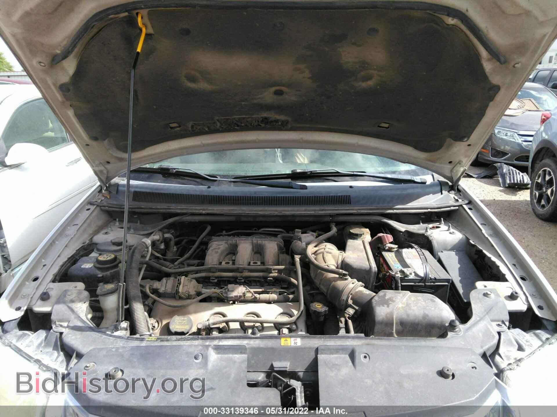 2008 FORD TAURUS X - VIN: 1FMDK03W88GA40515 - Фото 10