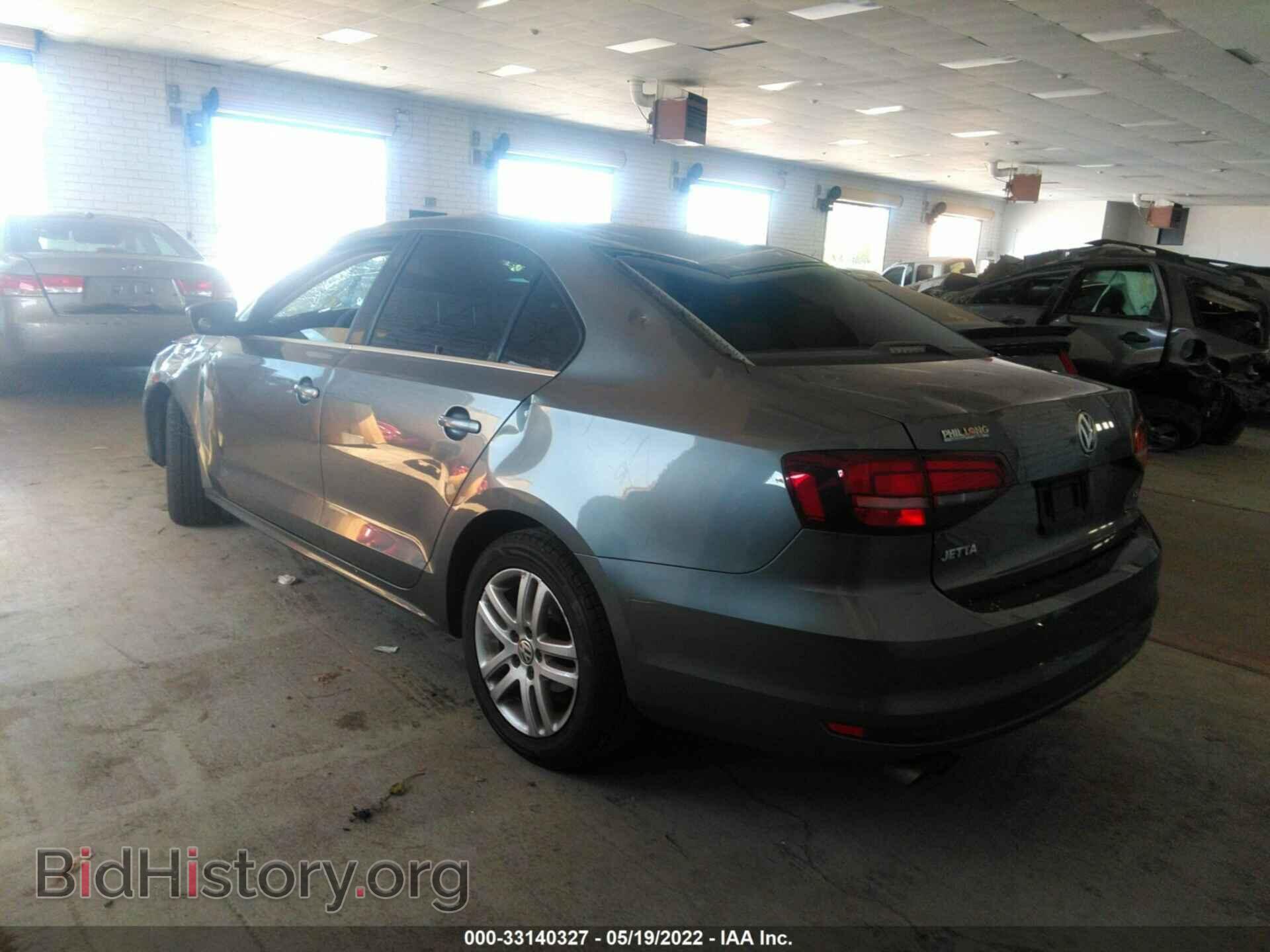 2017 VOLKSWAGEN JETTA - VIN: 3VW2B7AJ9HM377564 - Photo 3
