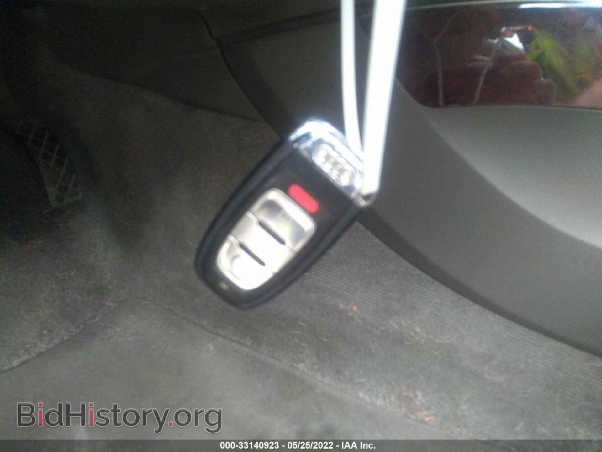 2012 AUDI Q5 - VIN: WA1CFBFP6CA126819 - Фото 11