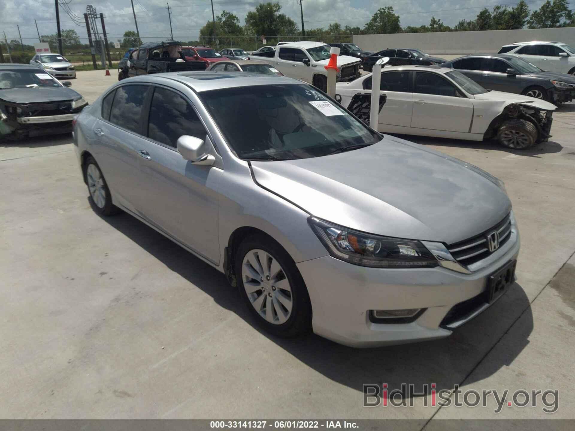 Photo 1HGCR2F87DA096030 - HONDA ACCORD SDN 2013