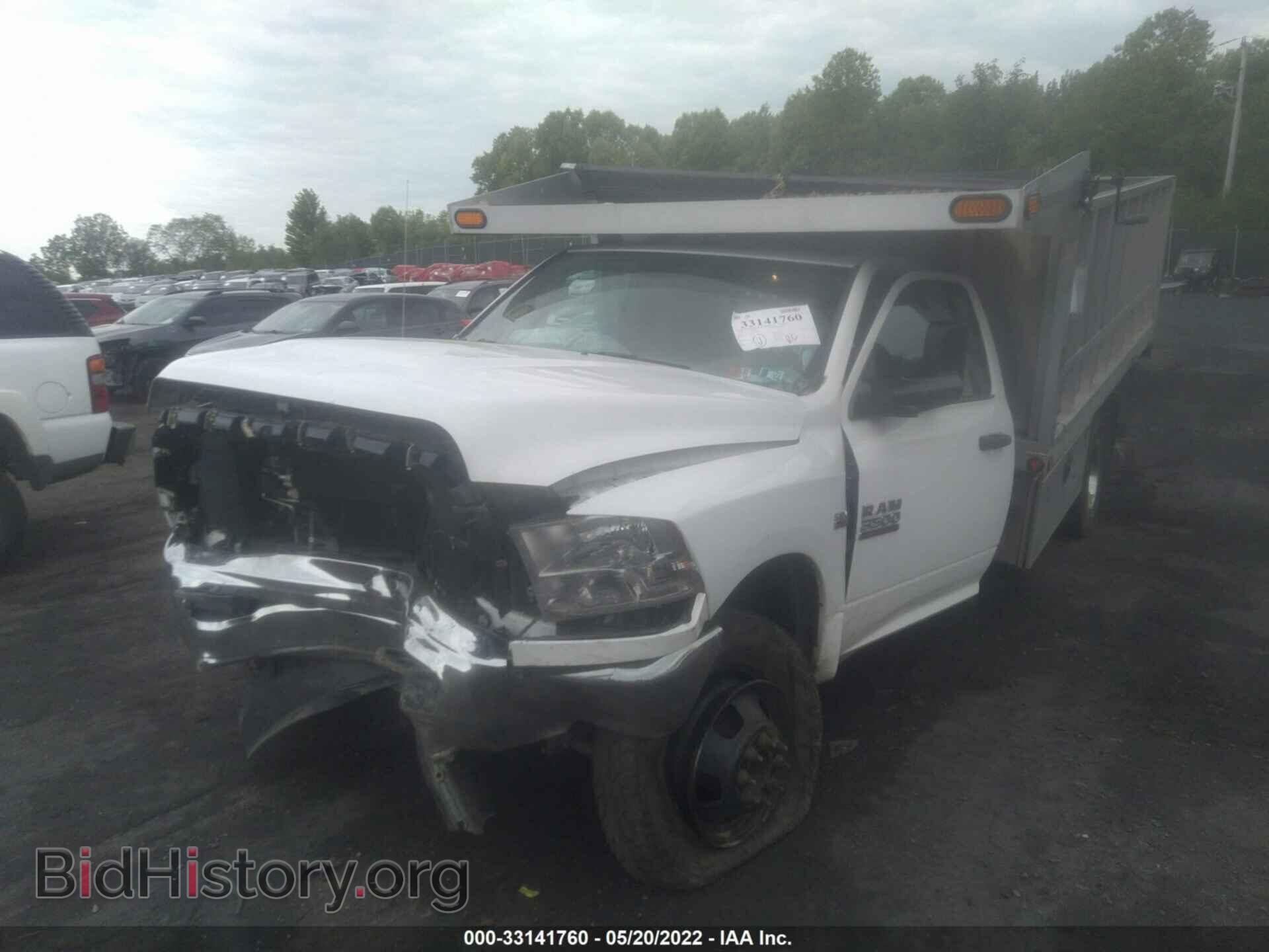 2018 RAM 3500 CHASSIS CAB - VIN: 3C7WRTBJ5JG104667 - Photo 2