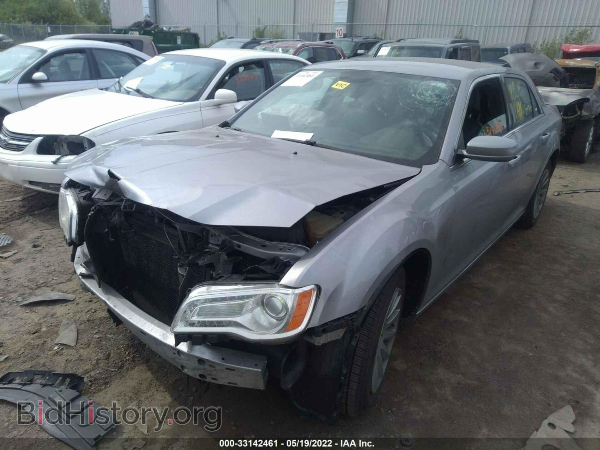 2014 CHRYSLER 300 - VIN: 2C3CCAAG9EH175750 - Фото 2