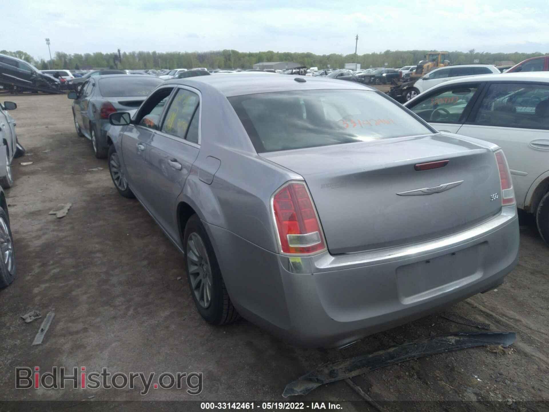 2014 CHRYSLER 300 - VIN: 2C3CCAAG9EH175750 - Фото 3