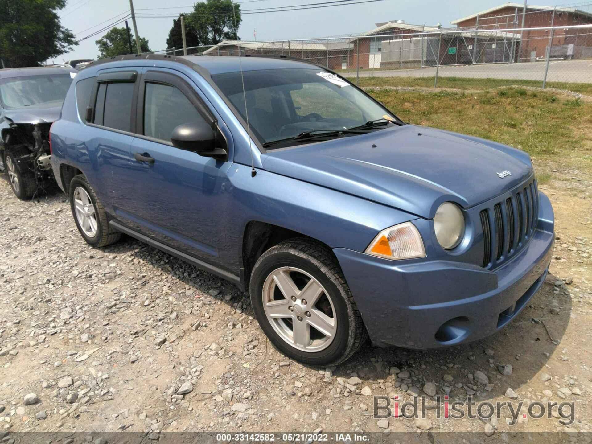 Photo 1J8FF47W37D204264 - JEEP COMPASS 2007