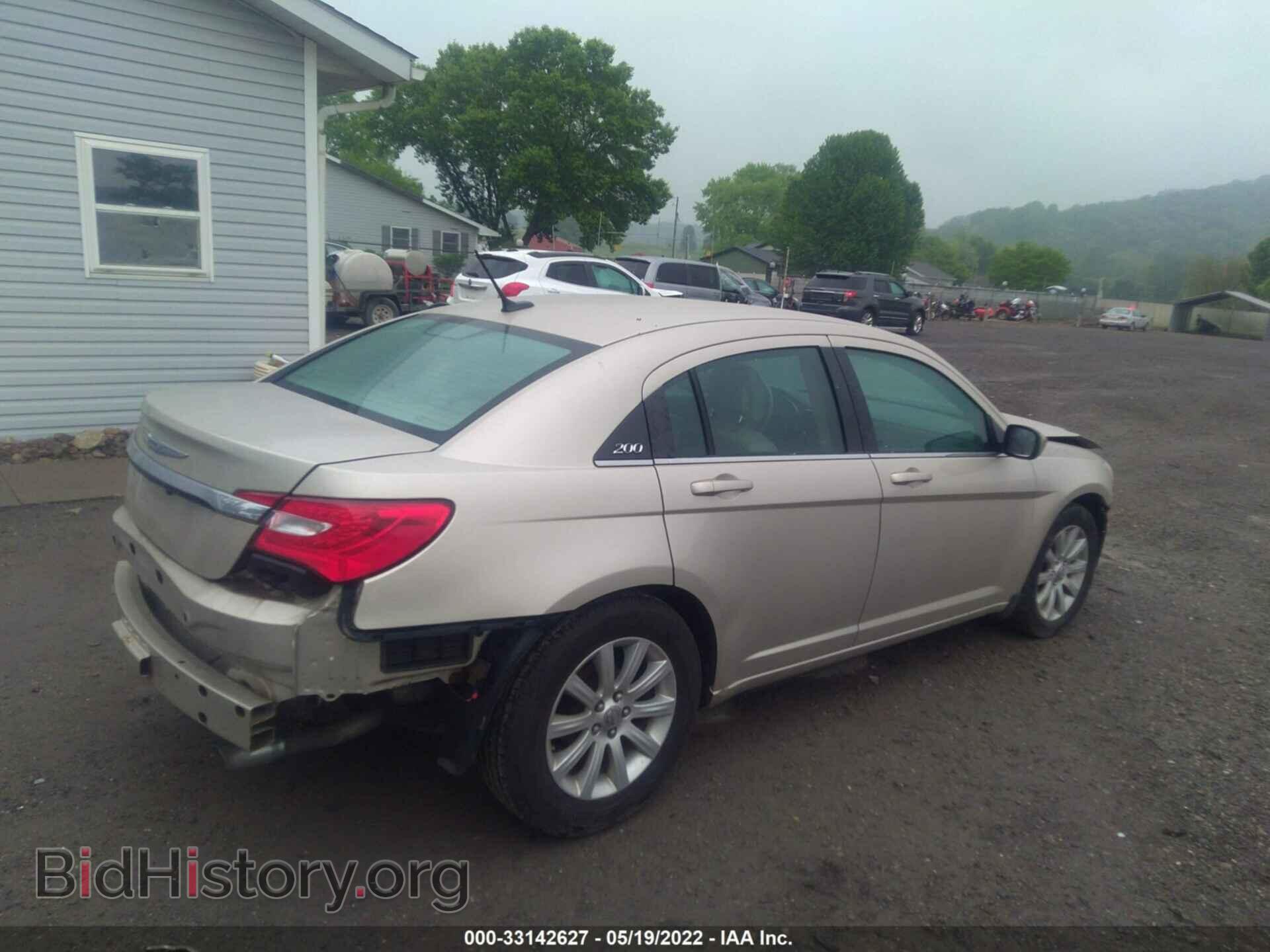 2014 CHRYSLER 200 - VIN: 1C3CCBBG9EN106181 - Фото 4