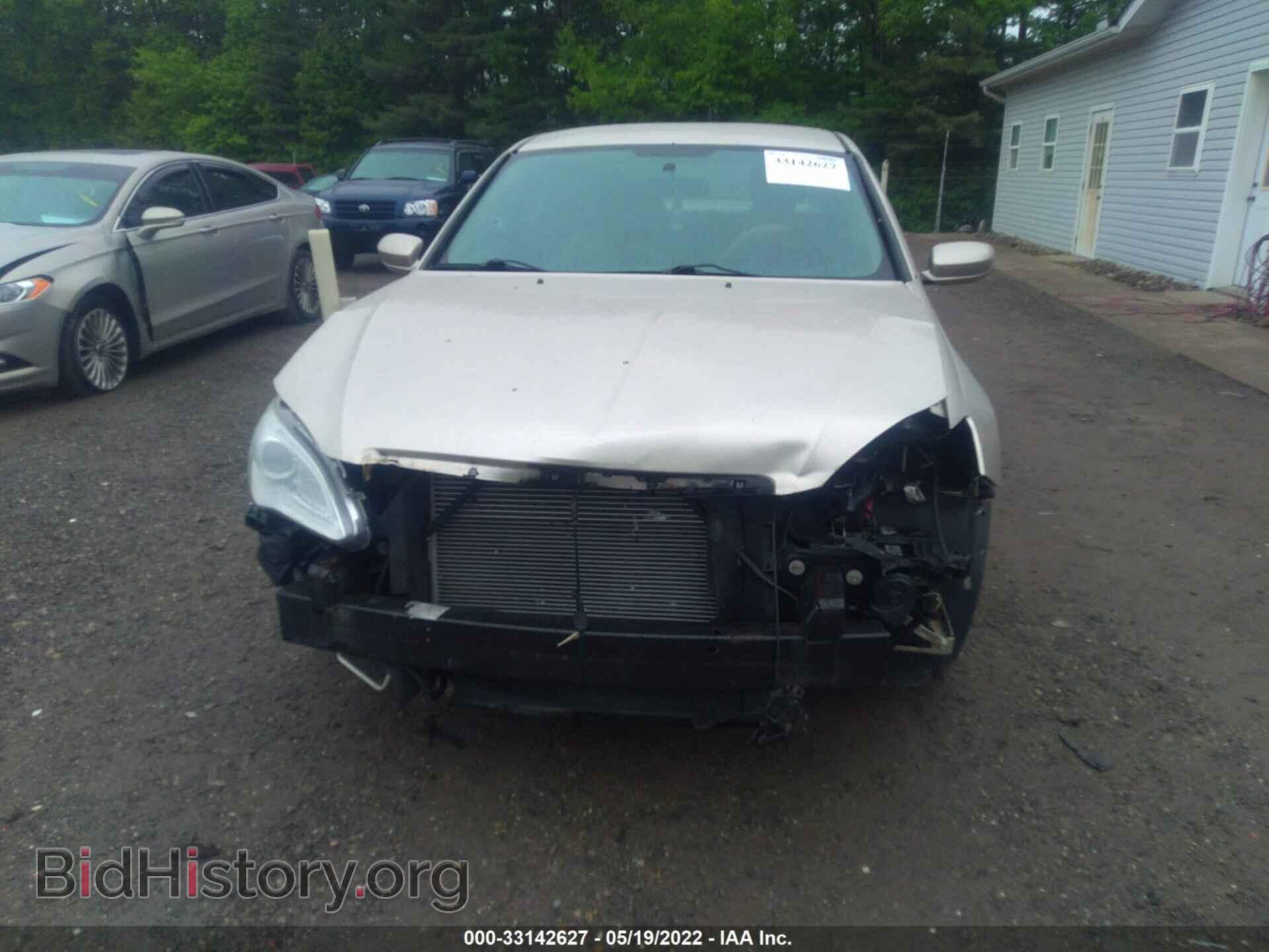 2014 CHRYSLER 200 - VIN: 1C3CCBBG9EN106181 - Фото 6