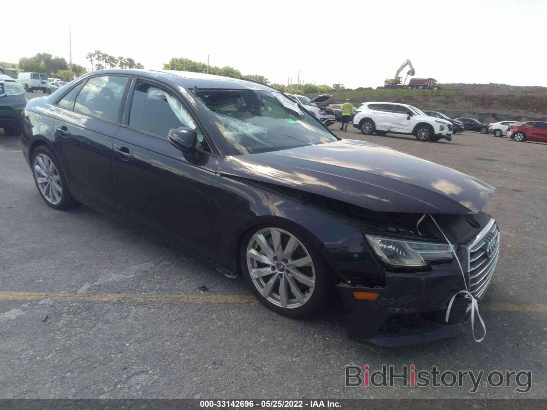 Photo WAUGNAF45HN031384 - AUDI A4 2017