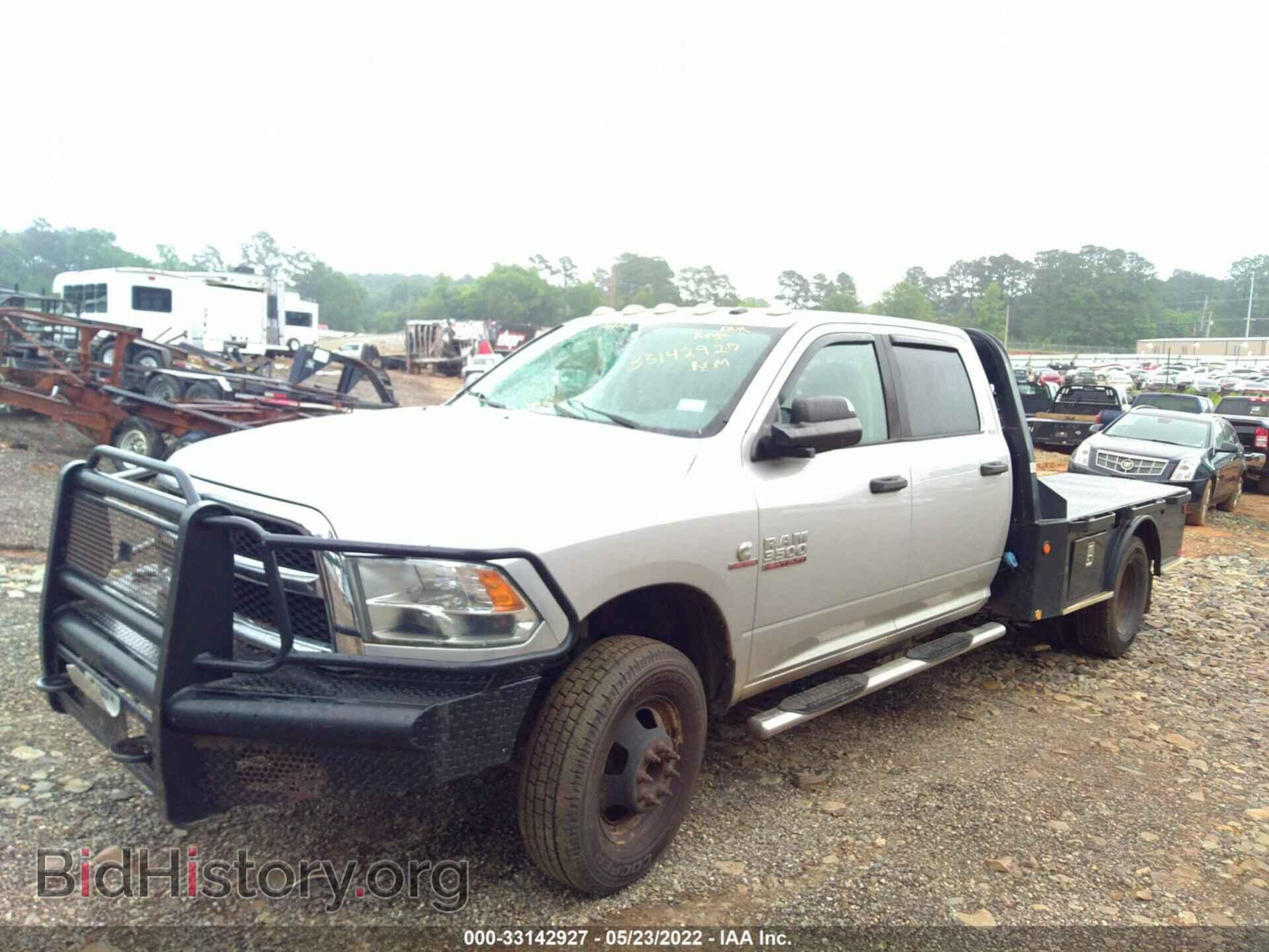 2014 RAM 3500 - VIN: 3C7WRTCL7EG317898 - Photo 2