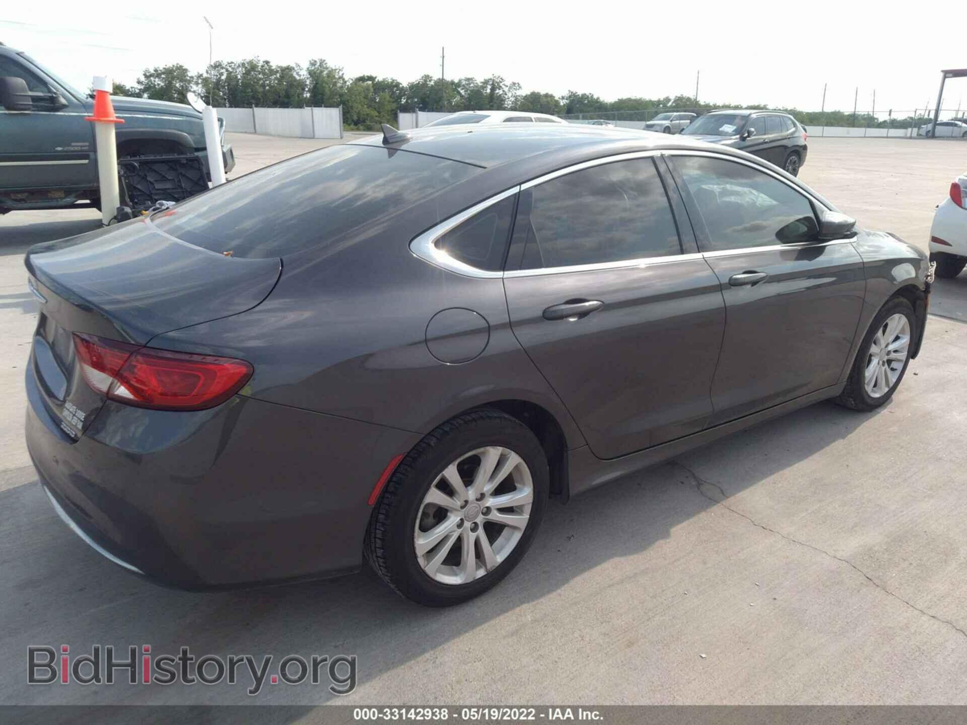 2016 CHRYSLER 200 - VIN: 1C3CCCAB7GN175983 - Photo 4