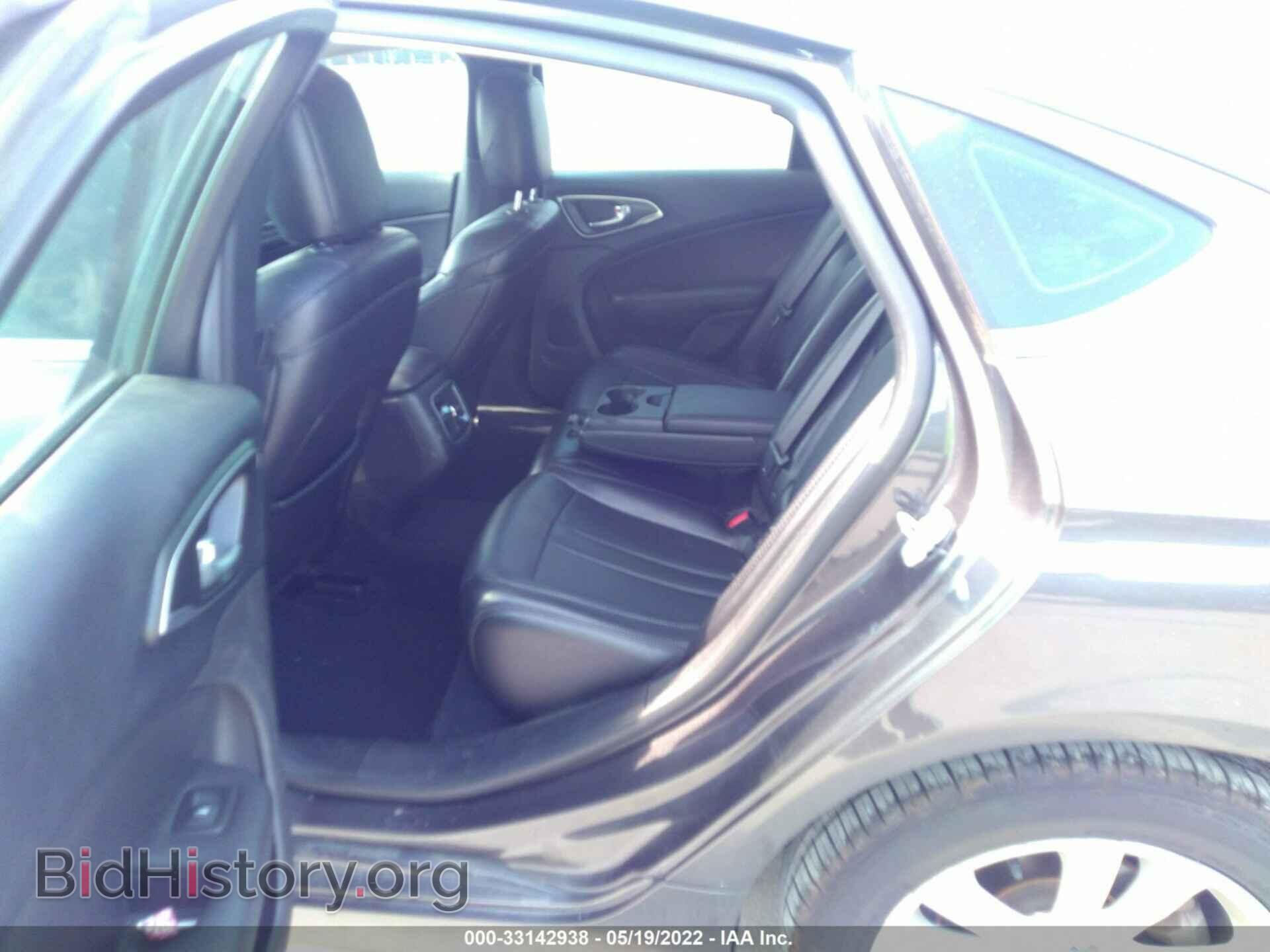 2016 CHRYSLER 200 - VIN: 1C3CCCAB7GN175983 - Photo 8