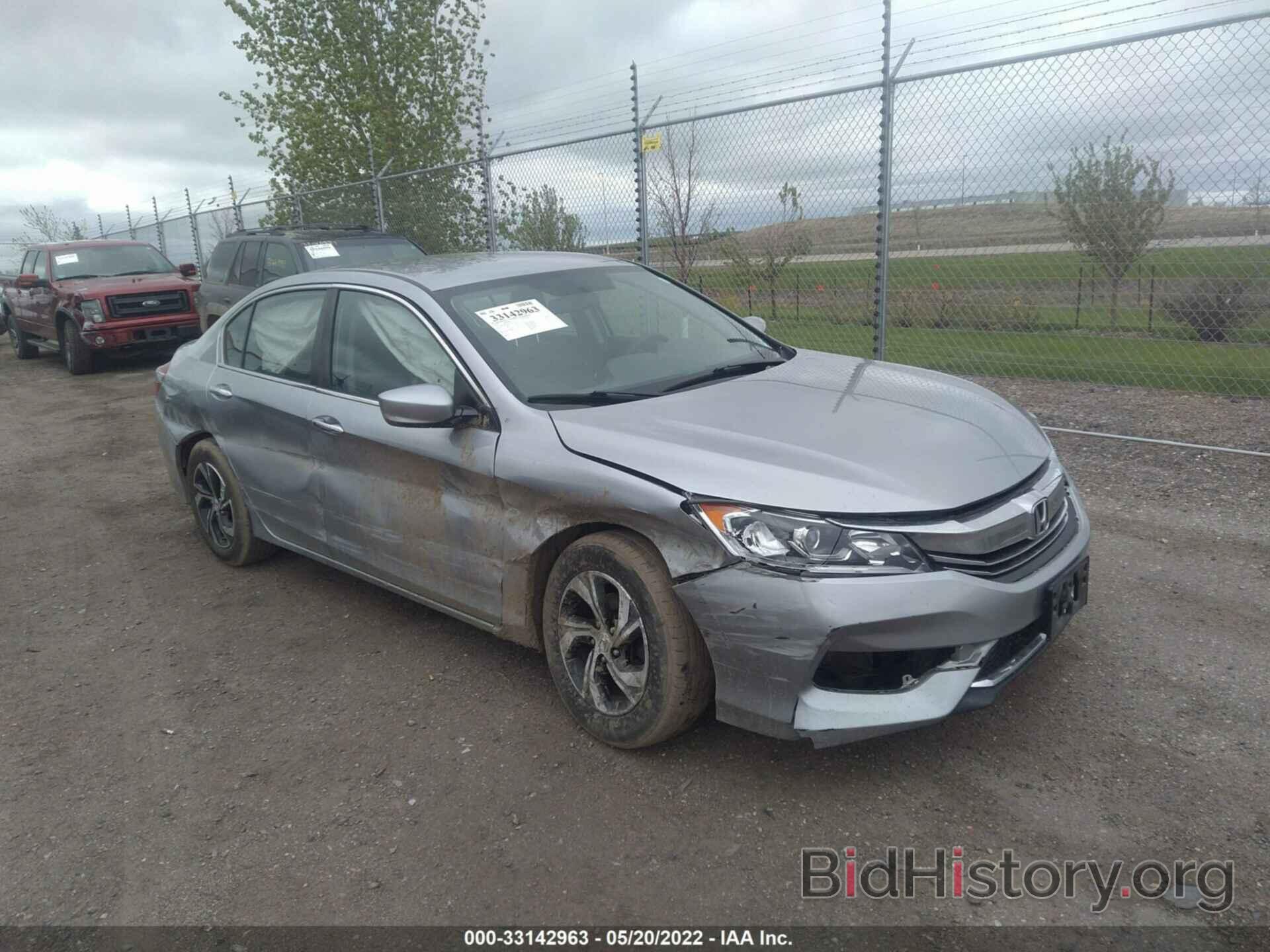 Photo 1HGCR2F39HA170283 - HONDA ACCORD SEDAN 2017