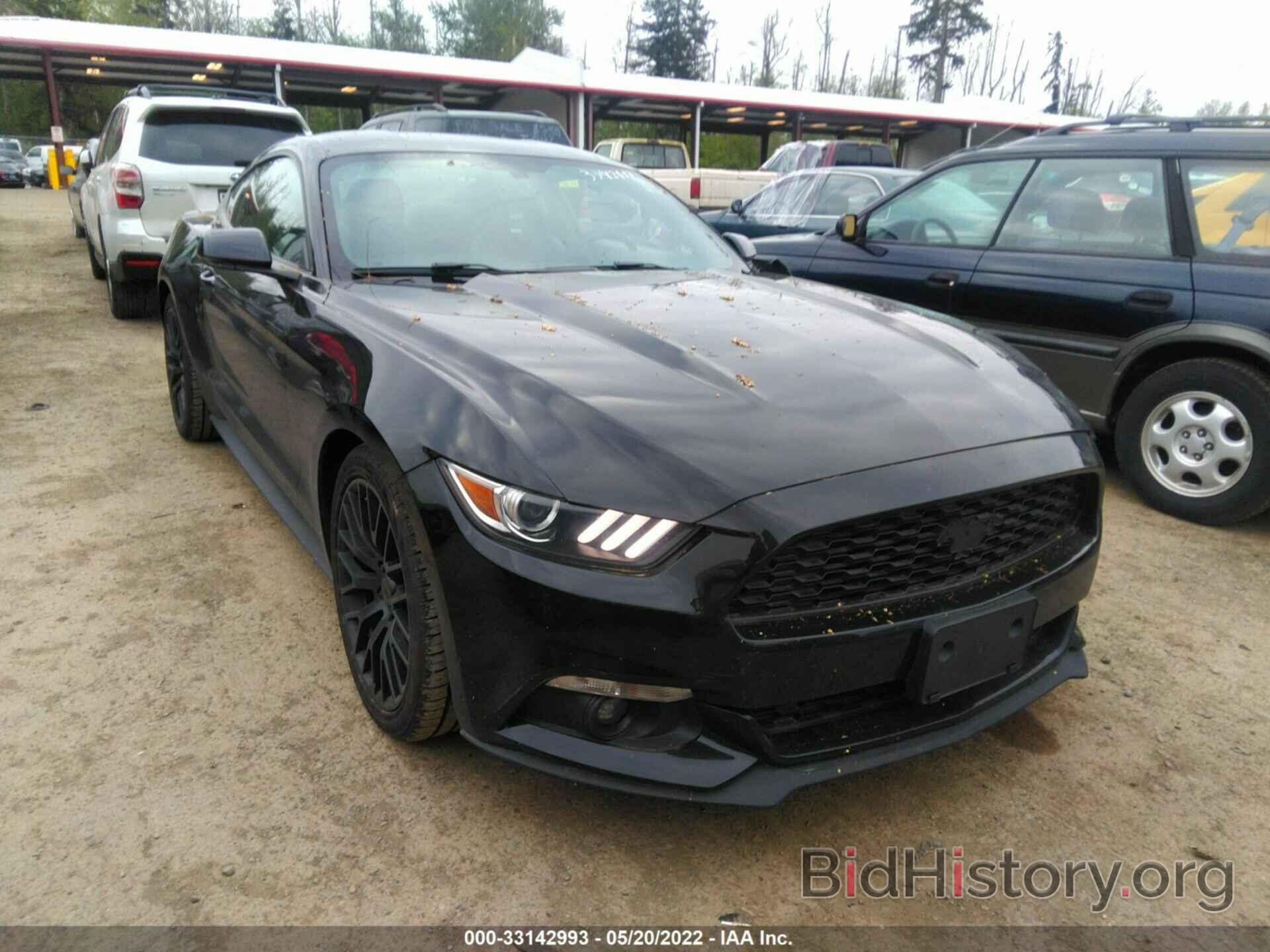 Photo 1FA6P8TH9F5377076 - FORD MUSTANG 2015