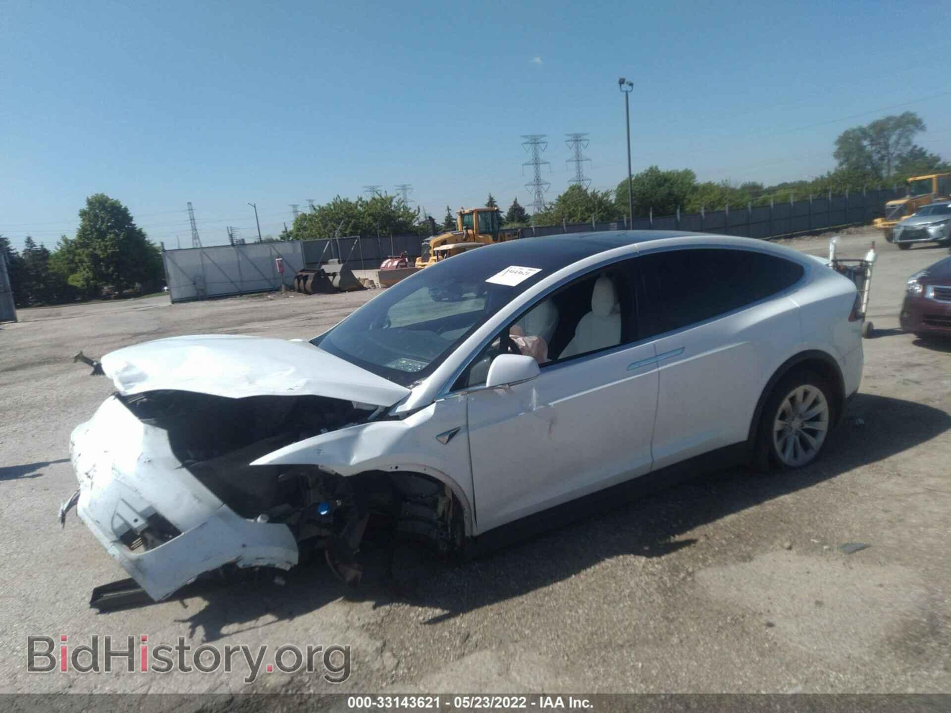 2017 TESLA MODEL X - VIN: 5YJXCBE24HF039635 - Photo 2