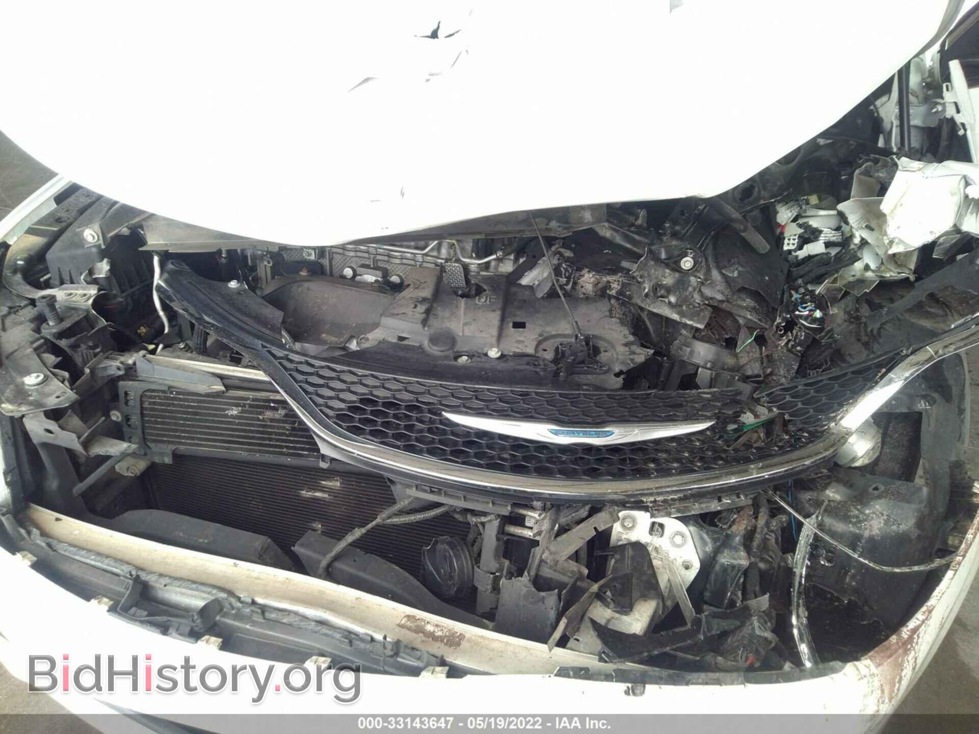 2015 CHRYSLER 200 - VIN: 1C3CCCAB5FN667216 - Фото 10