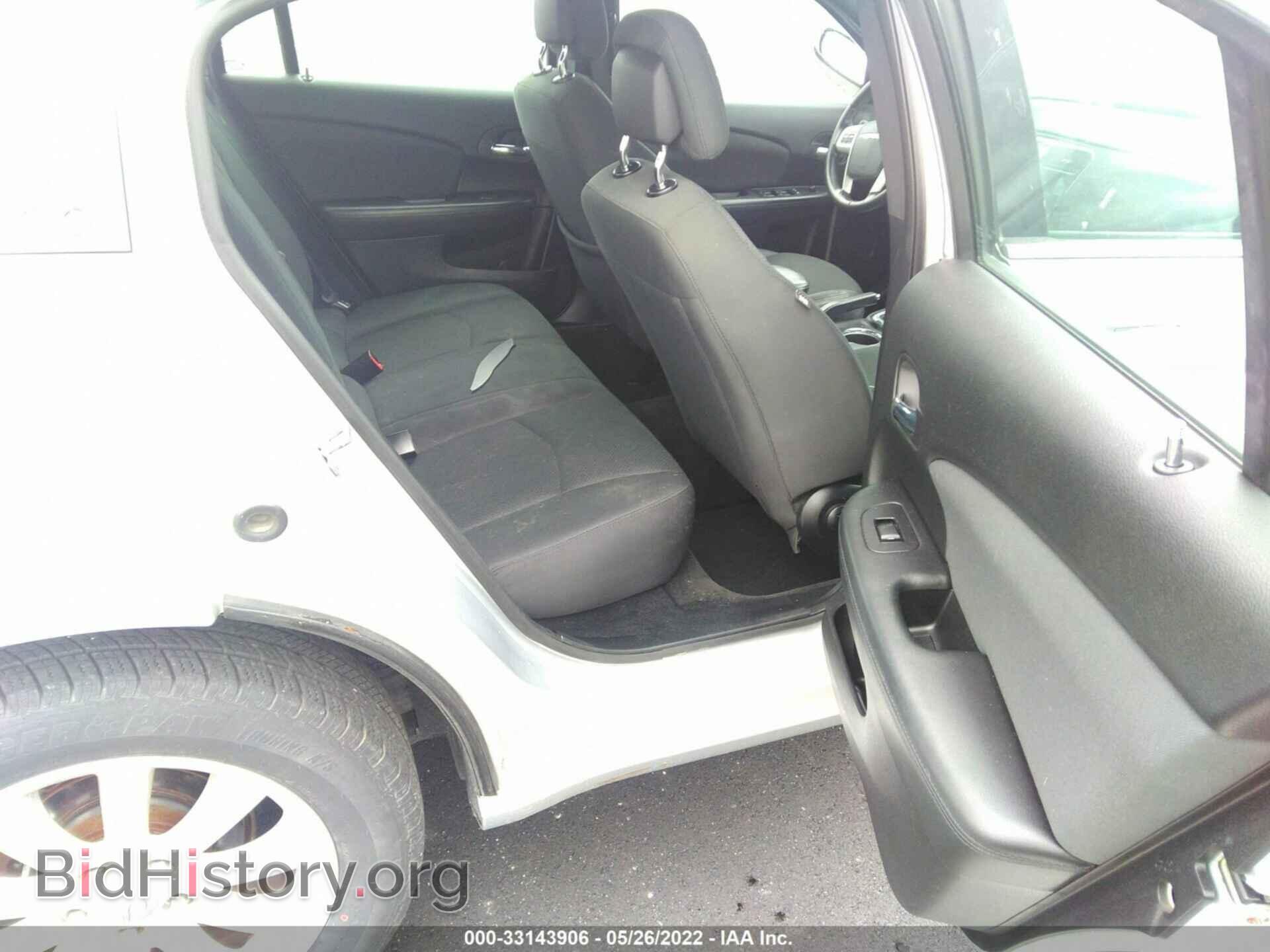 2012 CHRYSLER 200 - VIN: 1C3CCBBB6CN100212 - Photo 8
