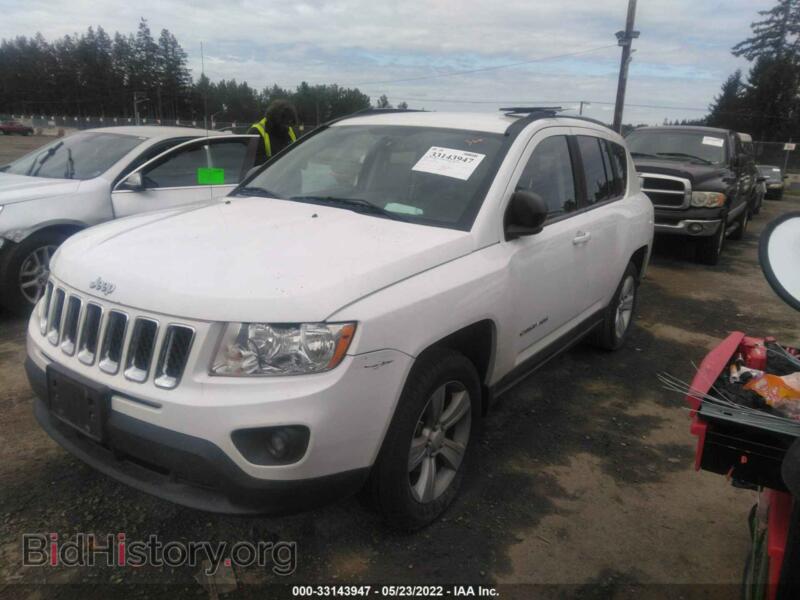 2011 Jeep COMPASS (VIN 1J4NT1FB4BD181167) — photo 2 of 11