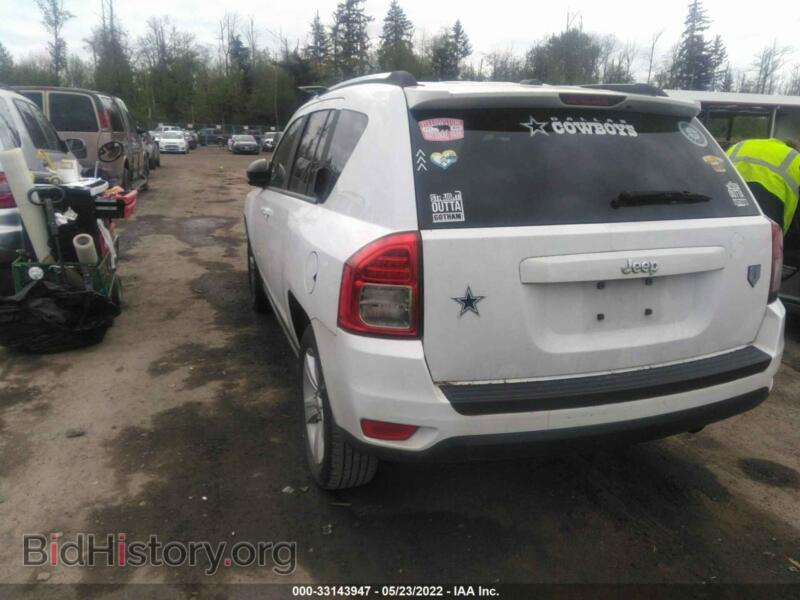2011 Jeep COMPASS (VIN 1J4NT1FB4BD181167) — photo 3 of 11