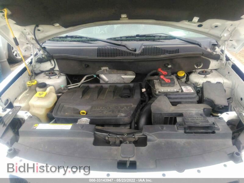 2011 Jeep COMPASS (VIN 1J4NT1FB4BD181167) — photo 10 of 11