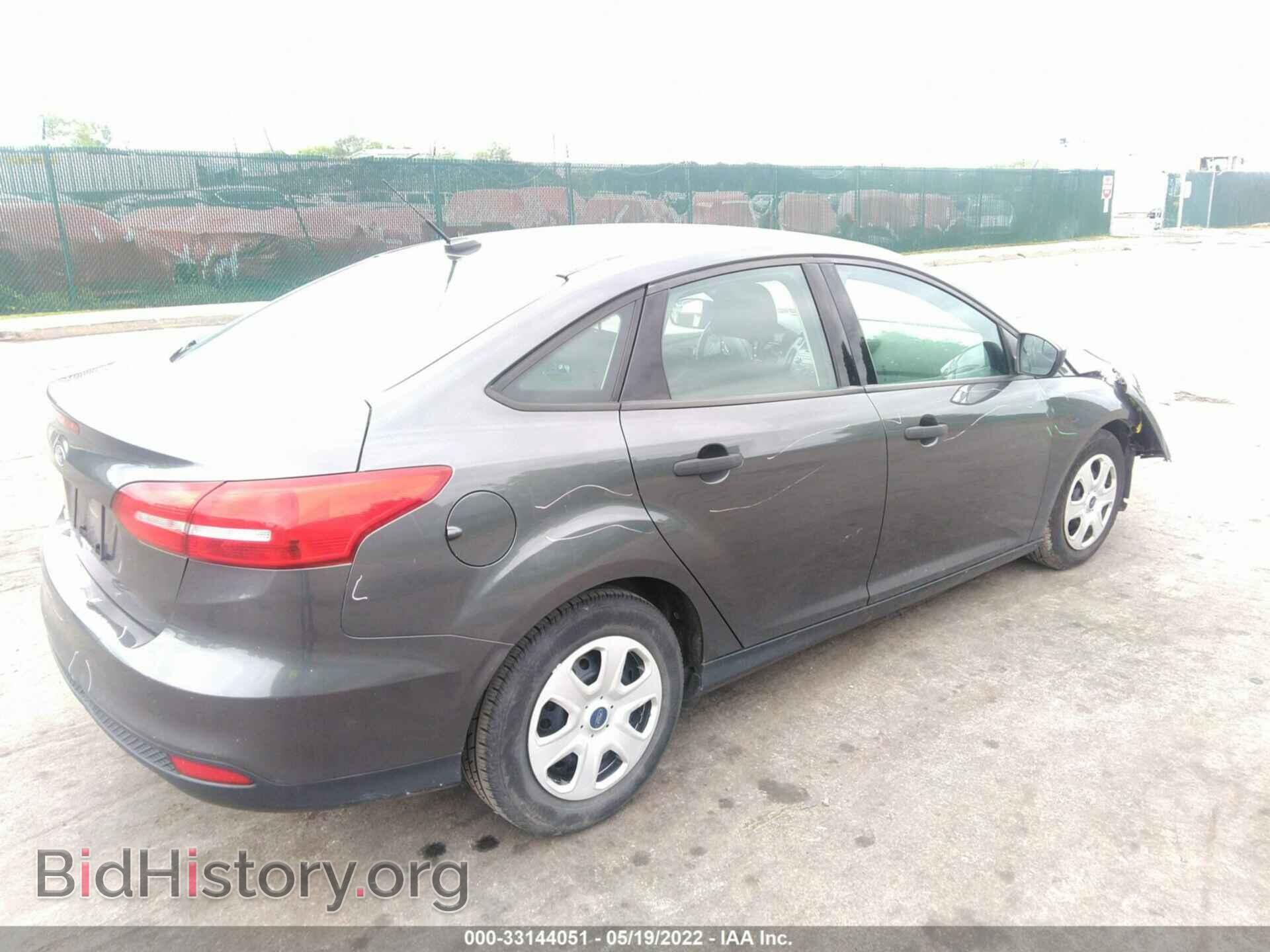 2017 FORD FOCUS - VIN: 1FADP3E25HL201174 - Фото 4