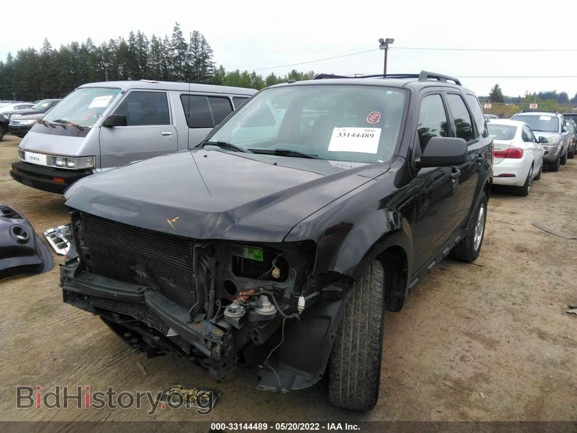 2011 FORD ESCAPE - VIN: 1FMCU9DG1BKB98572 - Фото 2