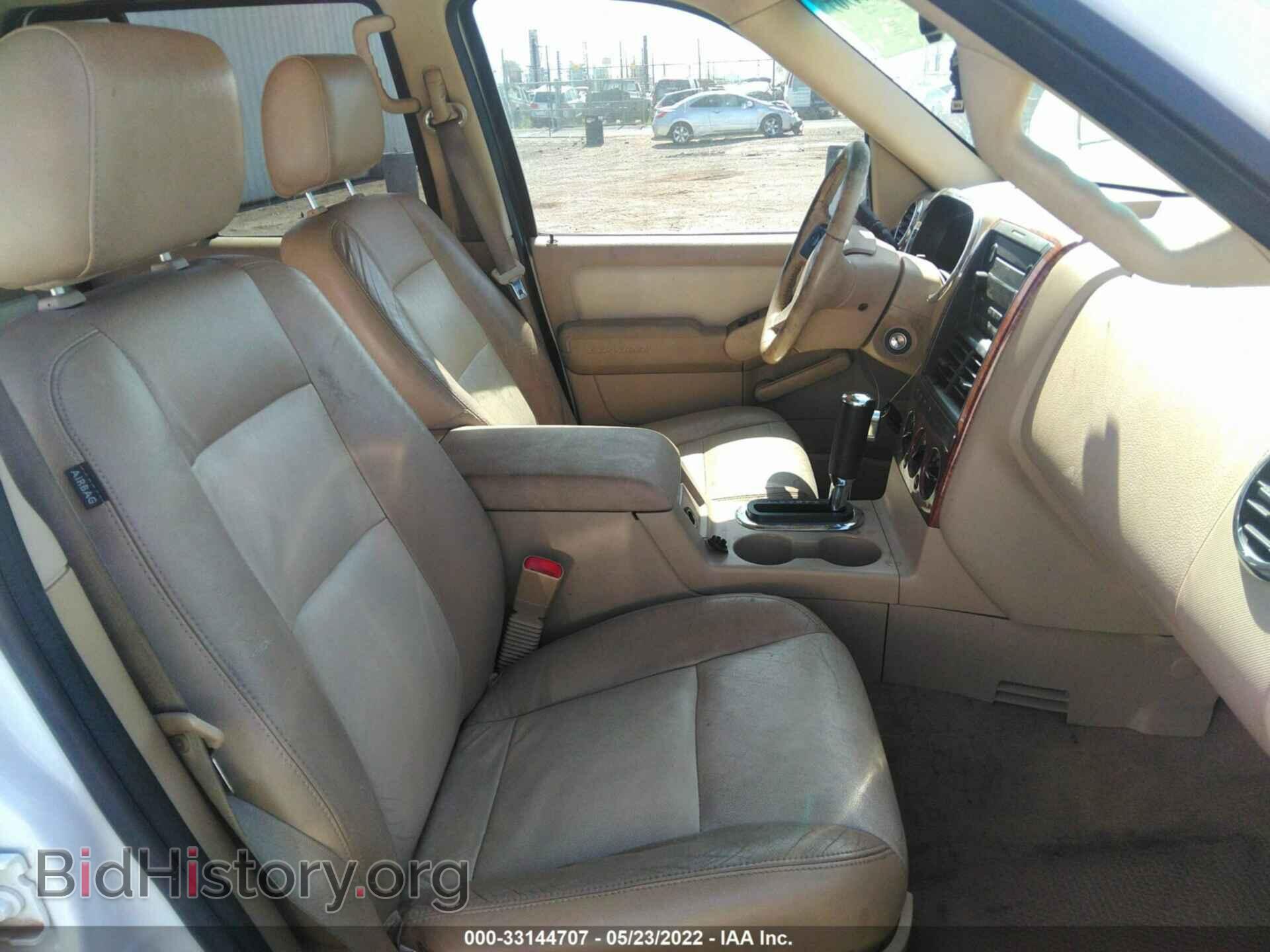 2006 FORD EXPLORER - VIN: 1FMEU64E96UA82861 - Фото 5