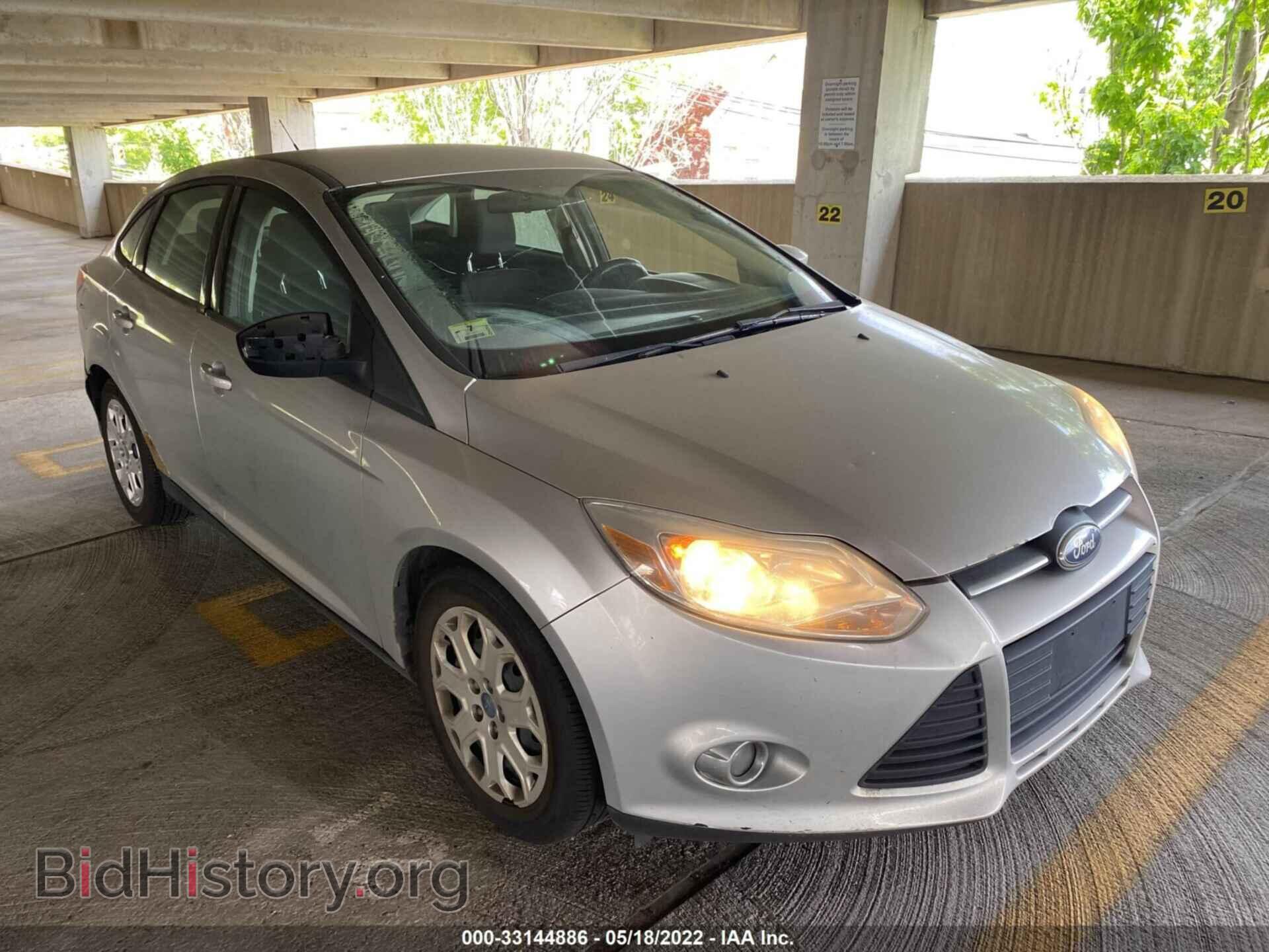 Photo 1FAHP3F22CL103969 - FORD FOCUS 2012