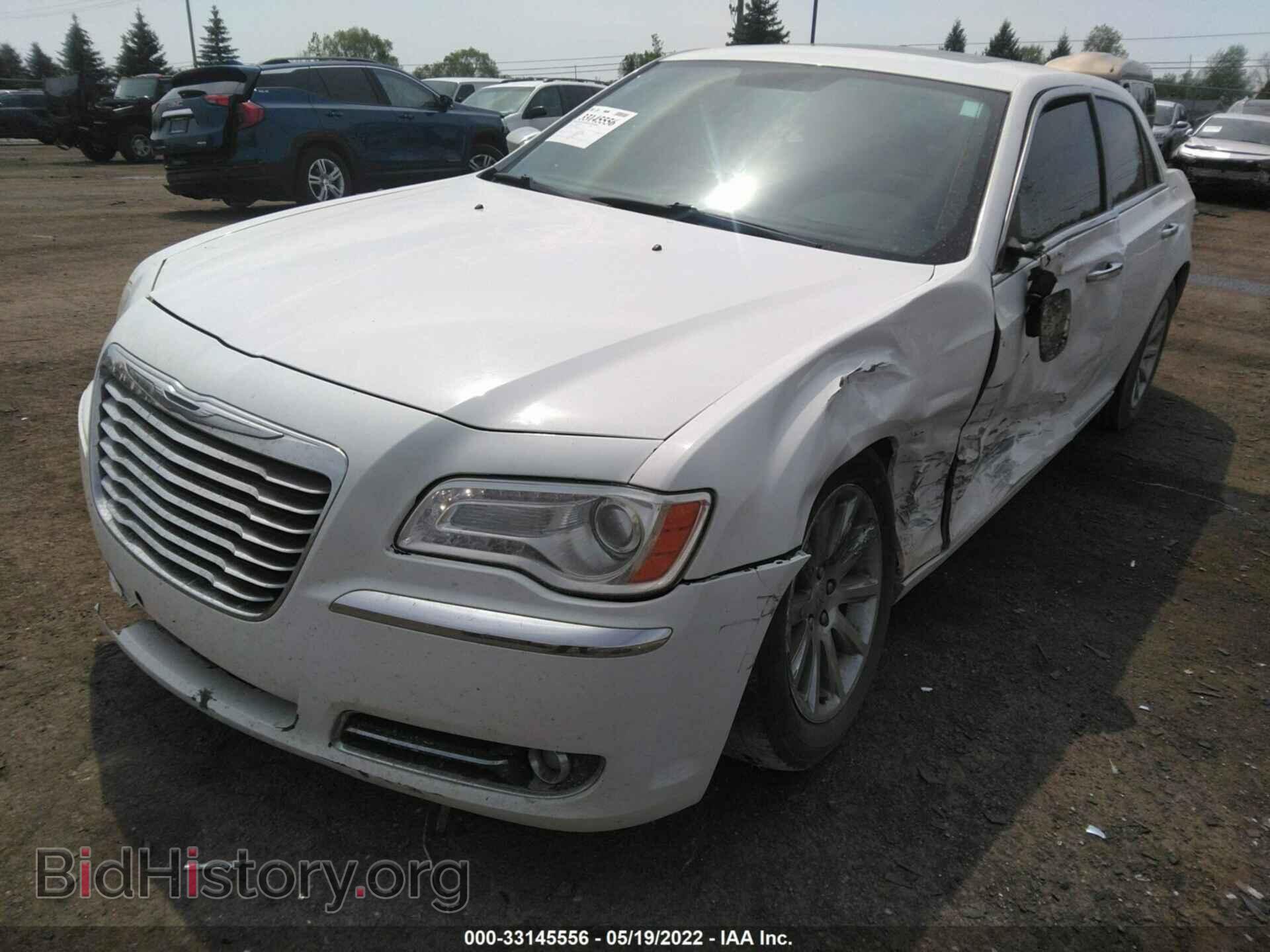 2012 CHRYSLER 300 - VIN: 2C3CCACG6CH272592 - Фото 2