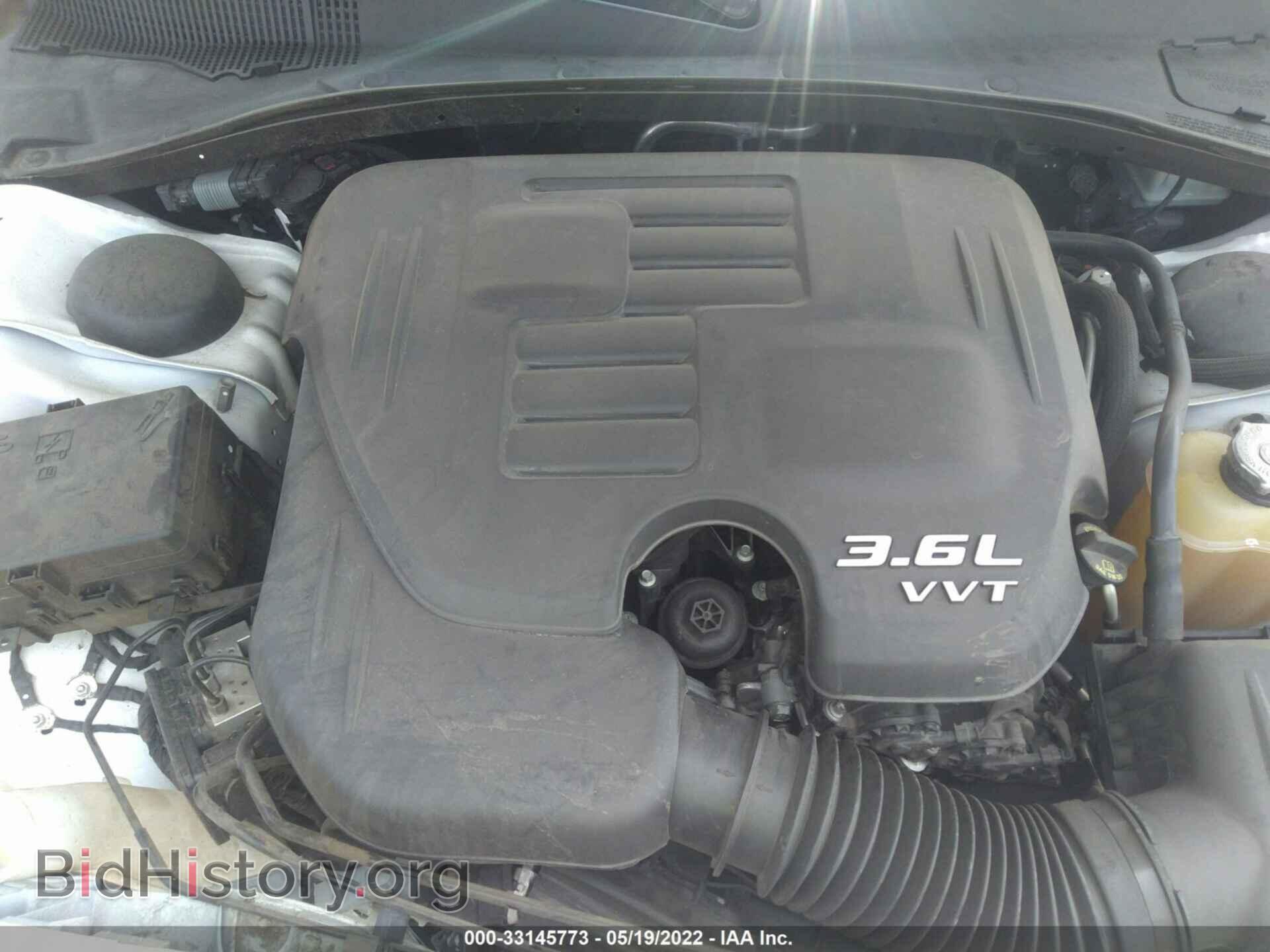 2017 CHRYSLER 300 - VIN: 2C3CCABG3HH662946 - Фото 10