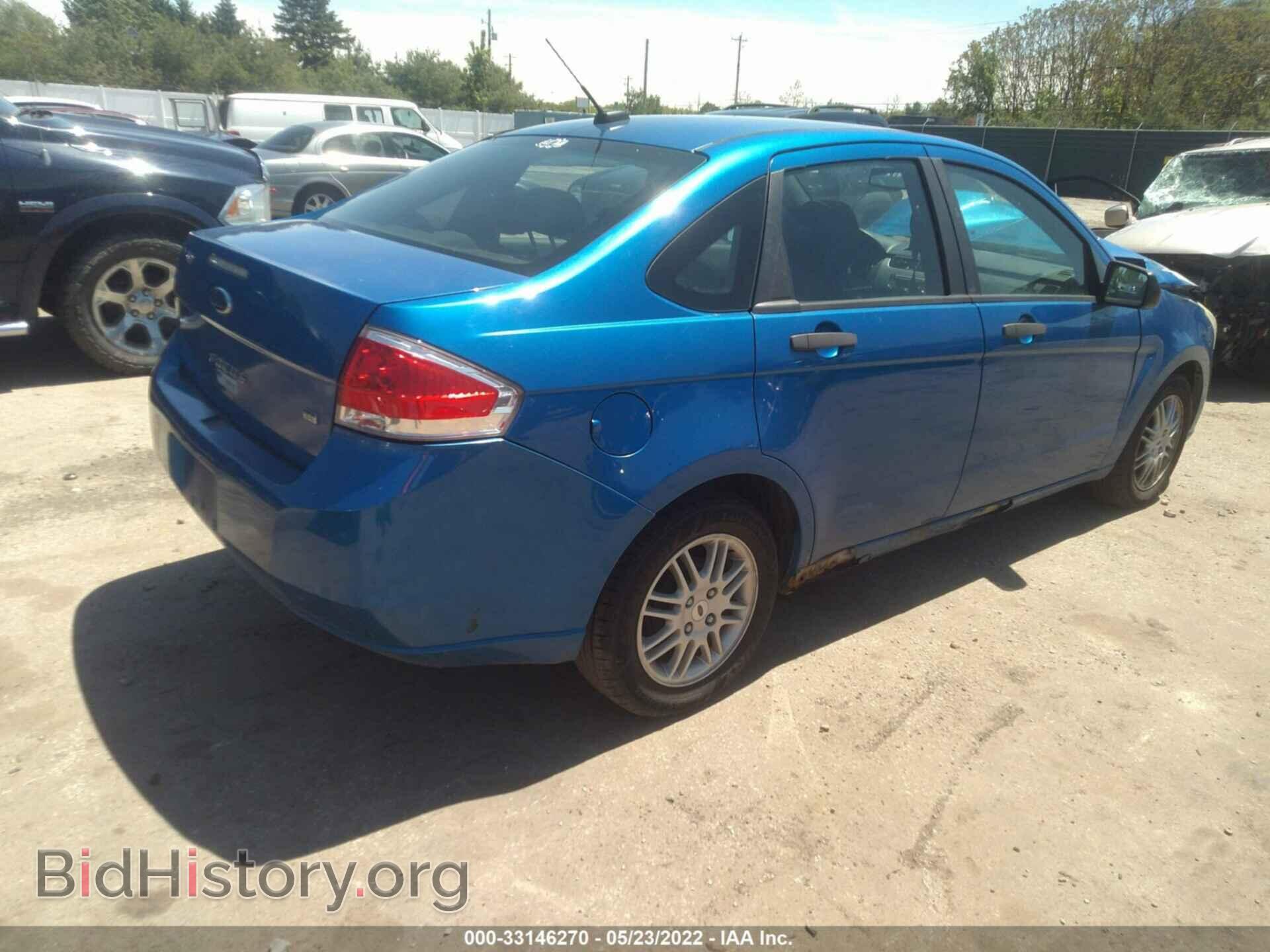 2011 FORD FOCUS - VIN: 1FAHP3FN0BW200773 - Photo 4