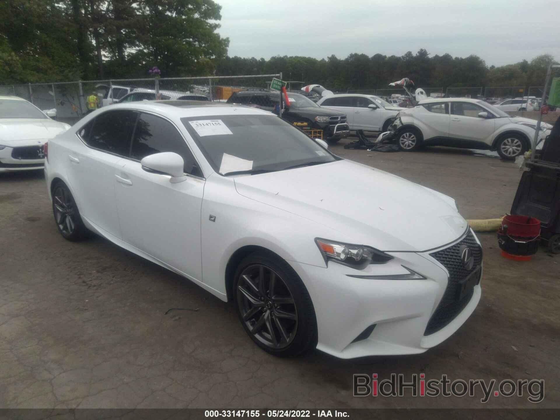 Photo JTHCM1D29G5014882 - LEXUS IS 300 2016