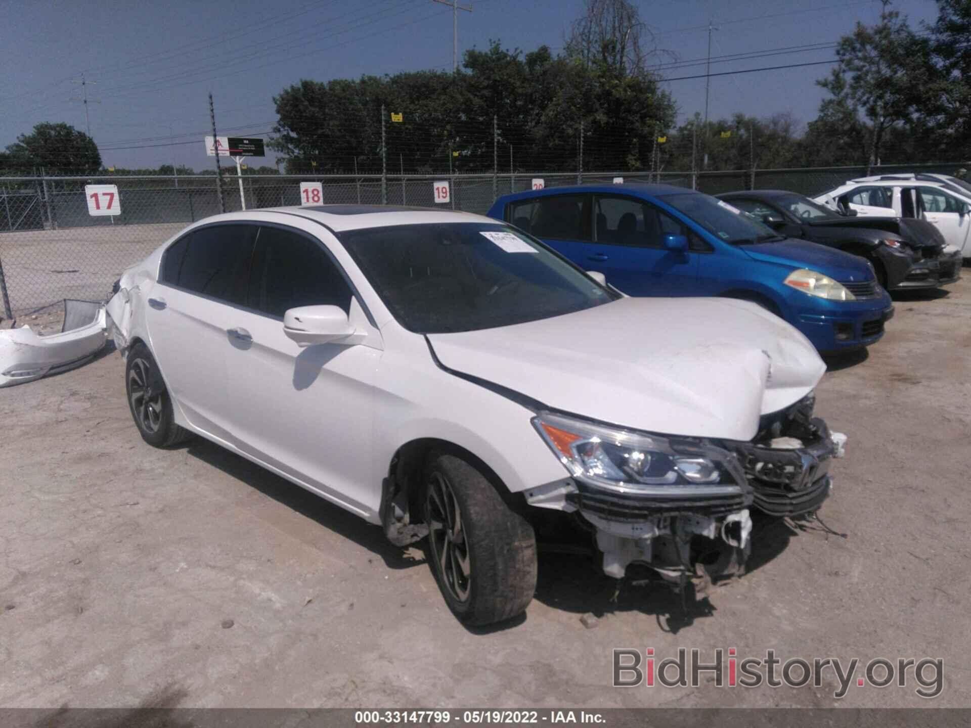 Photo 1HGCR2F08GA174894 - HONDA ACCORD SEDAN 2016