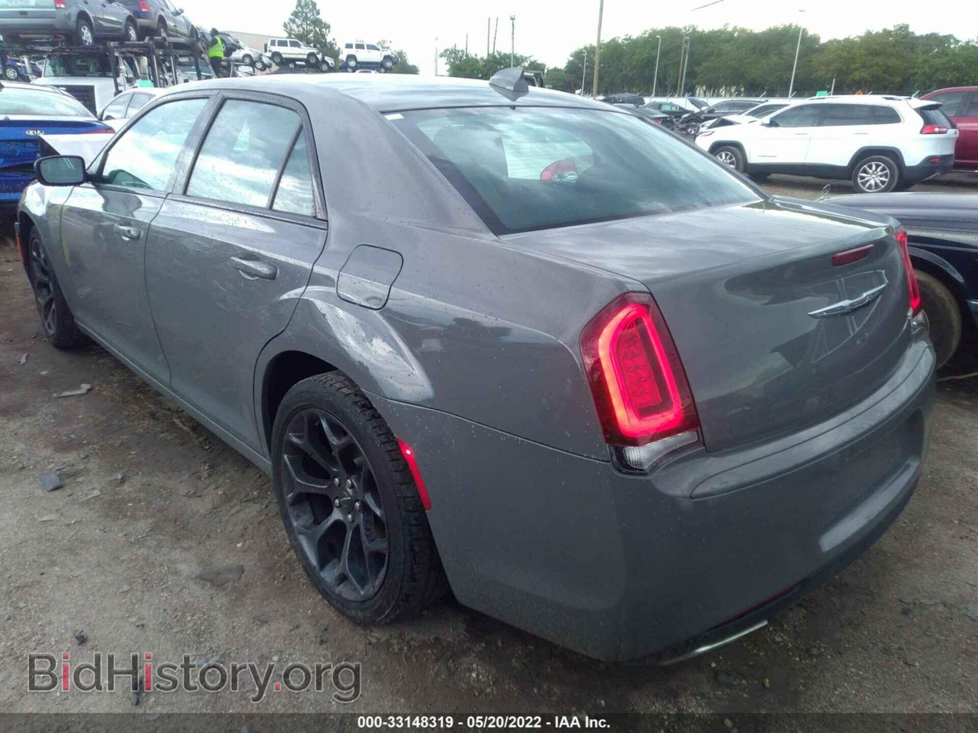 2019 CHRYSLER 300 - VIN: 2C3CCAAG4KH683054 - Photo 3