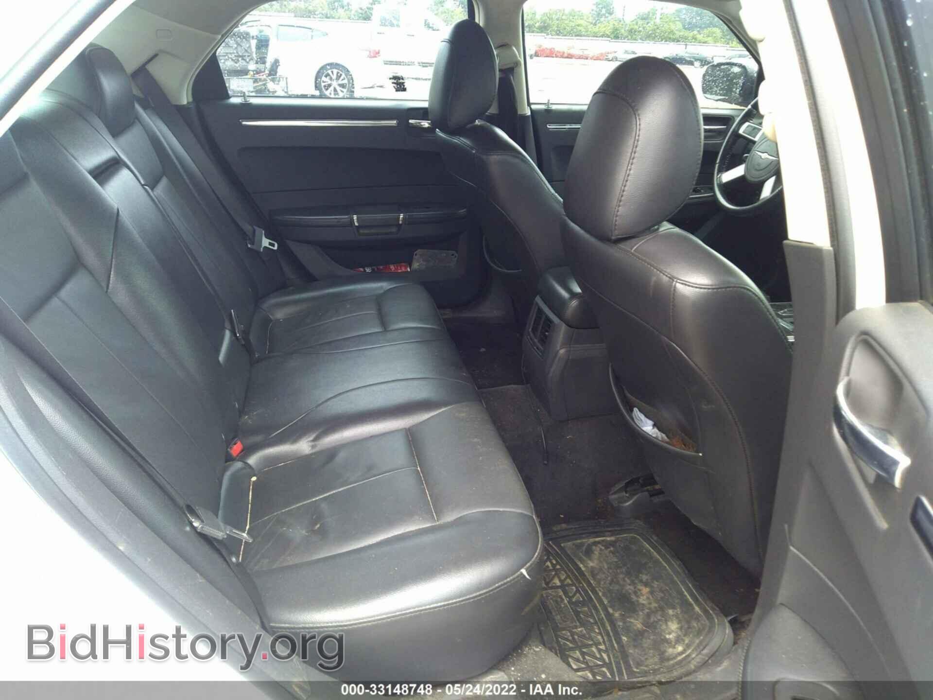 2010 CHRYSLER 300 - VIN: 2C3CA2CVXAH329450 - Фото 8