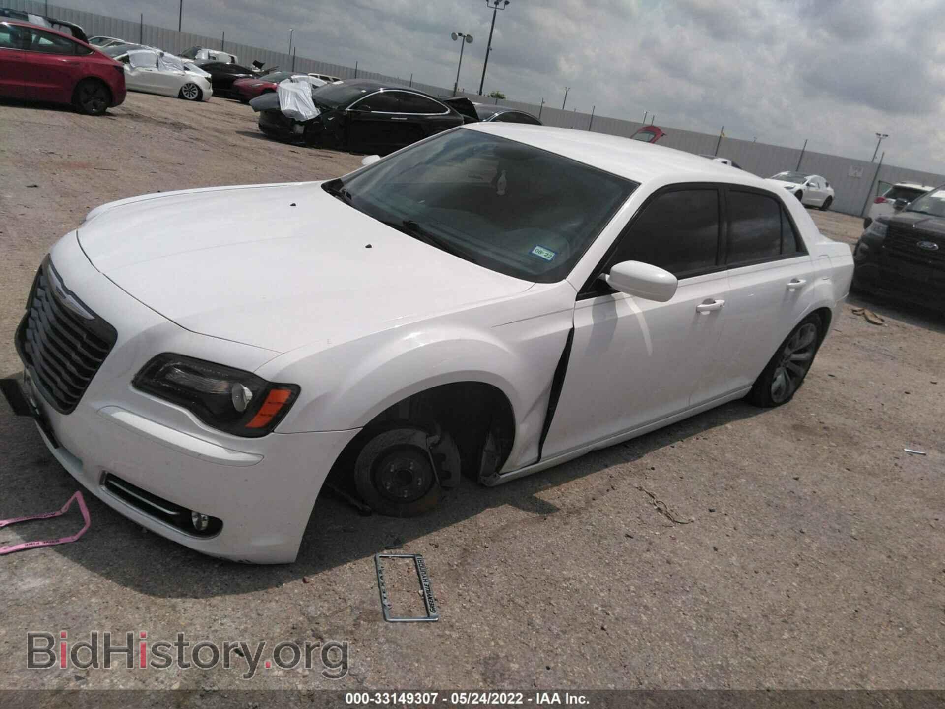 2014 CHRYSLER 300 - VIN: 2C3CCABT8EH376549 - Photo 2