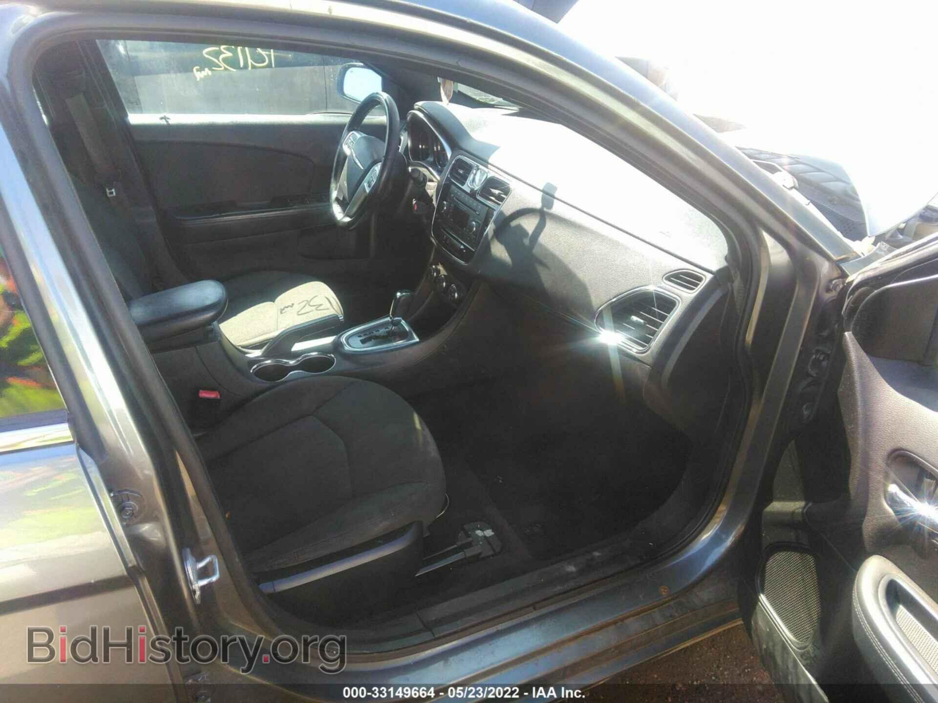 2012 CHRYSLER 200 - VIN: 1C3CCBBG2CN164226 - Фото 5