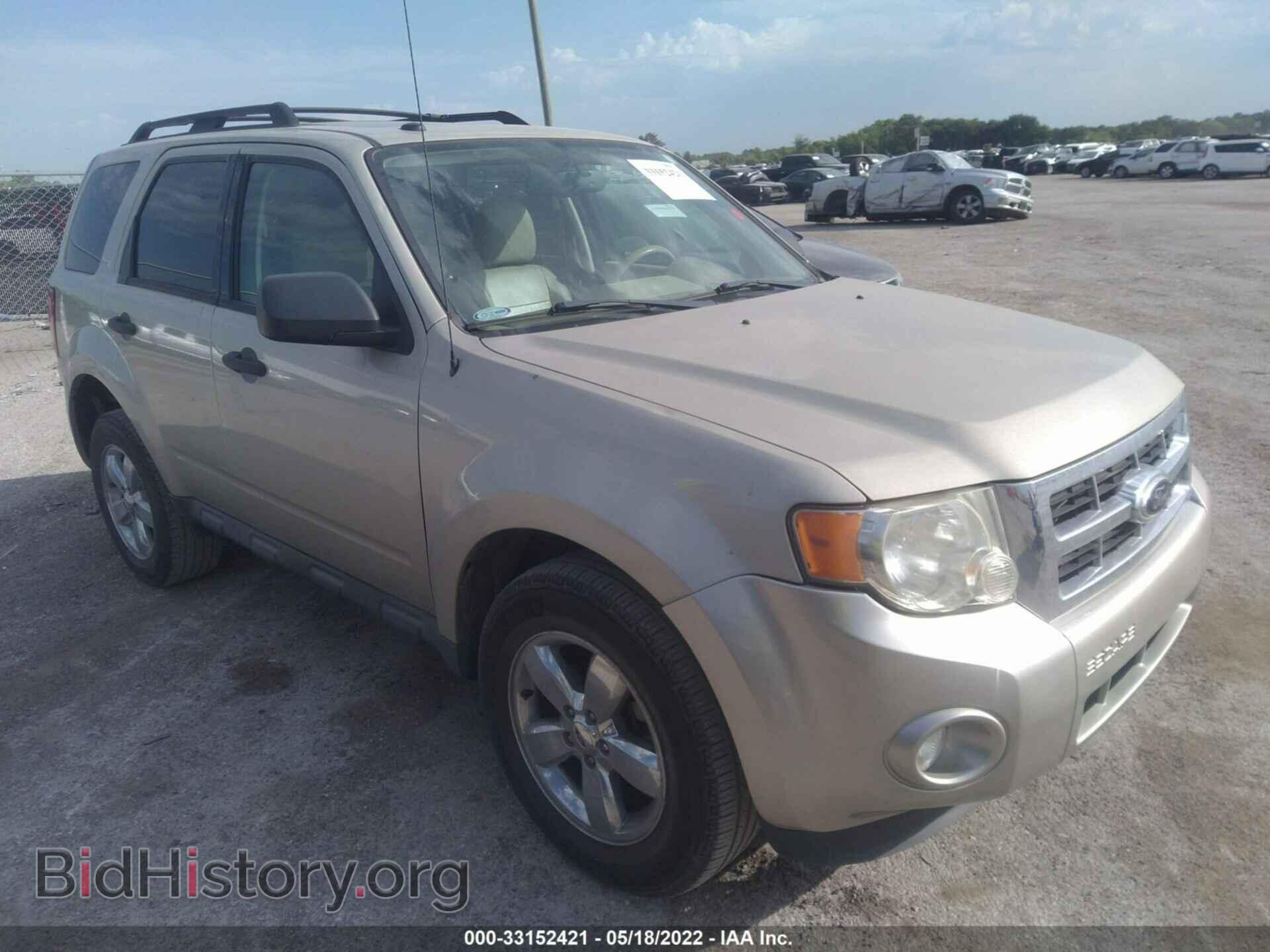 Фотография 1FMCU0D73CKC36817 - FORD ESCAPE 2012