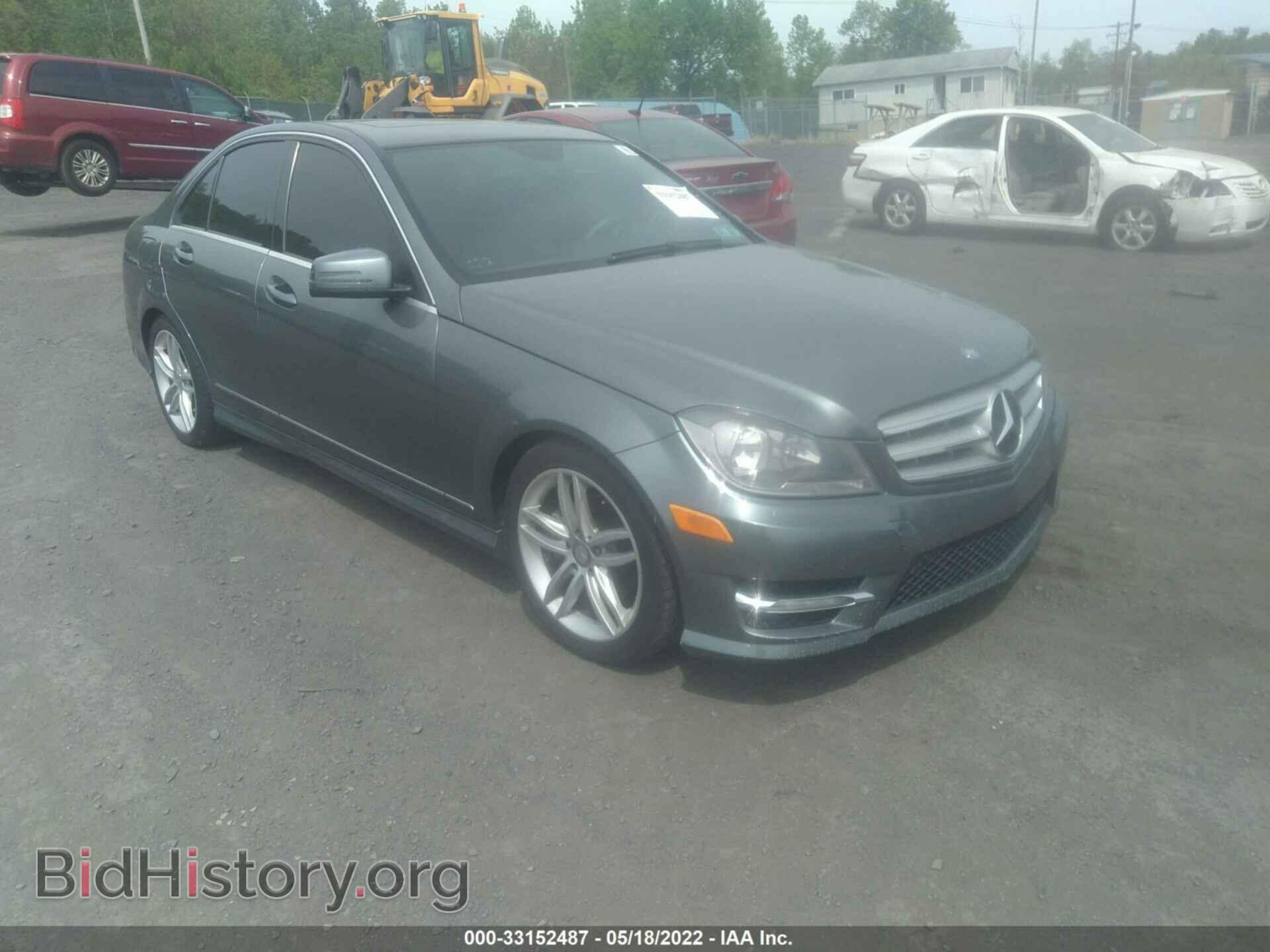 Фотография WDDGF8BBXCR212839 - MERCEDES-BENZ C-CLASS 2012