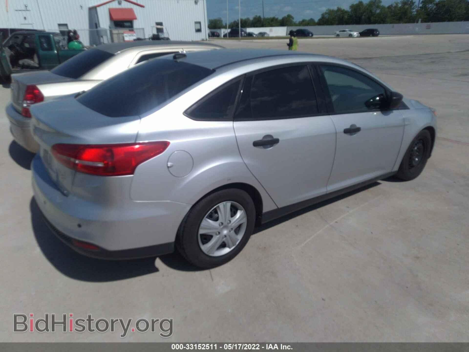 2016 FORD FOCUS - VIN: 1FADP3E21GL302288 - Photo 4