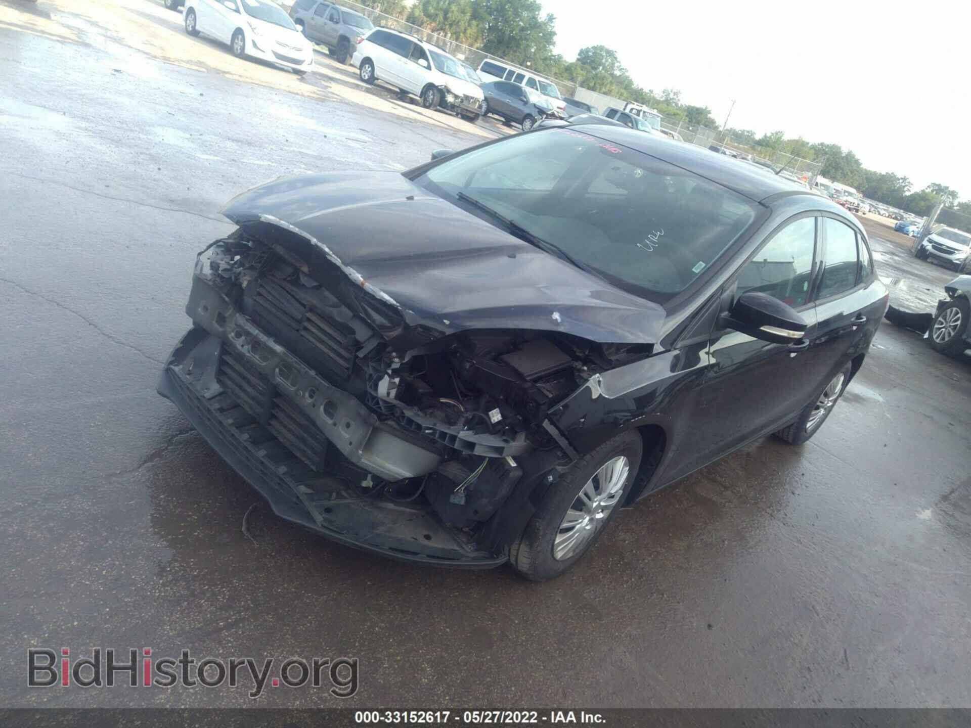 2016 FORD FOCUS - VIN: 1FADP3F21GL285703 - Фото 2