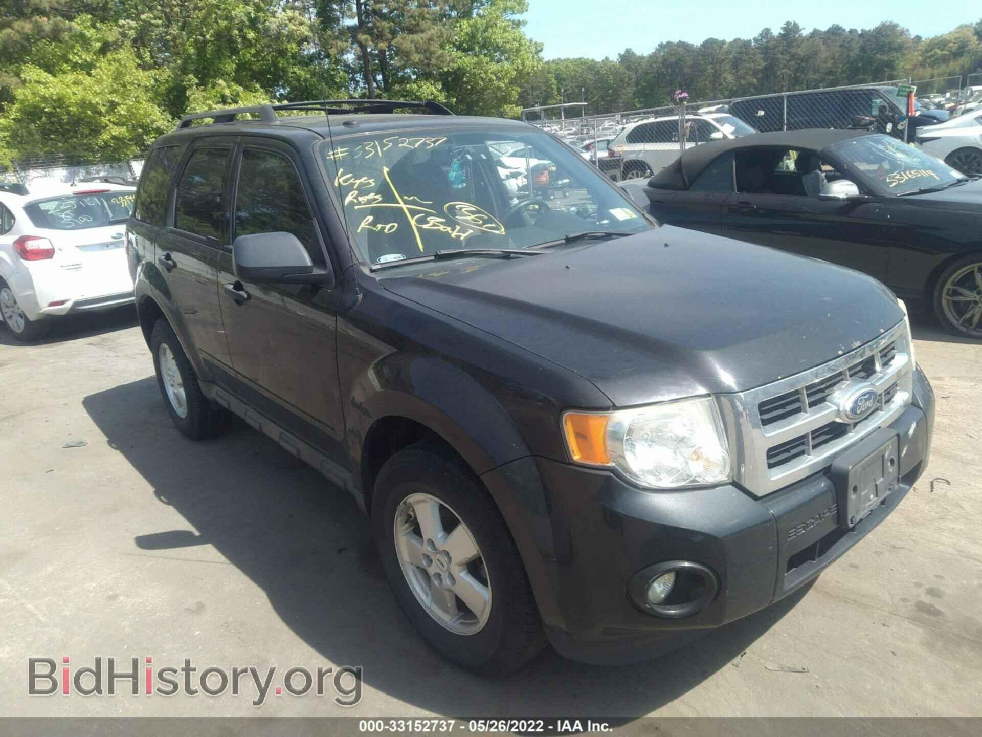 Фотография 1FMCU0D76BKA25741 - FORD ESCAPE 2011
