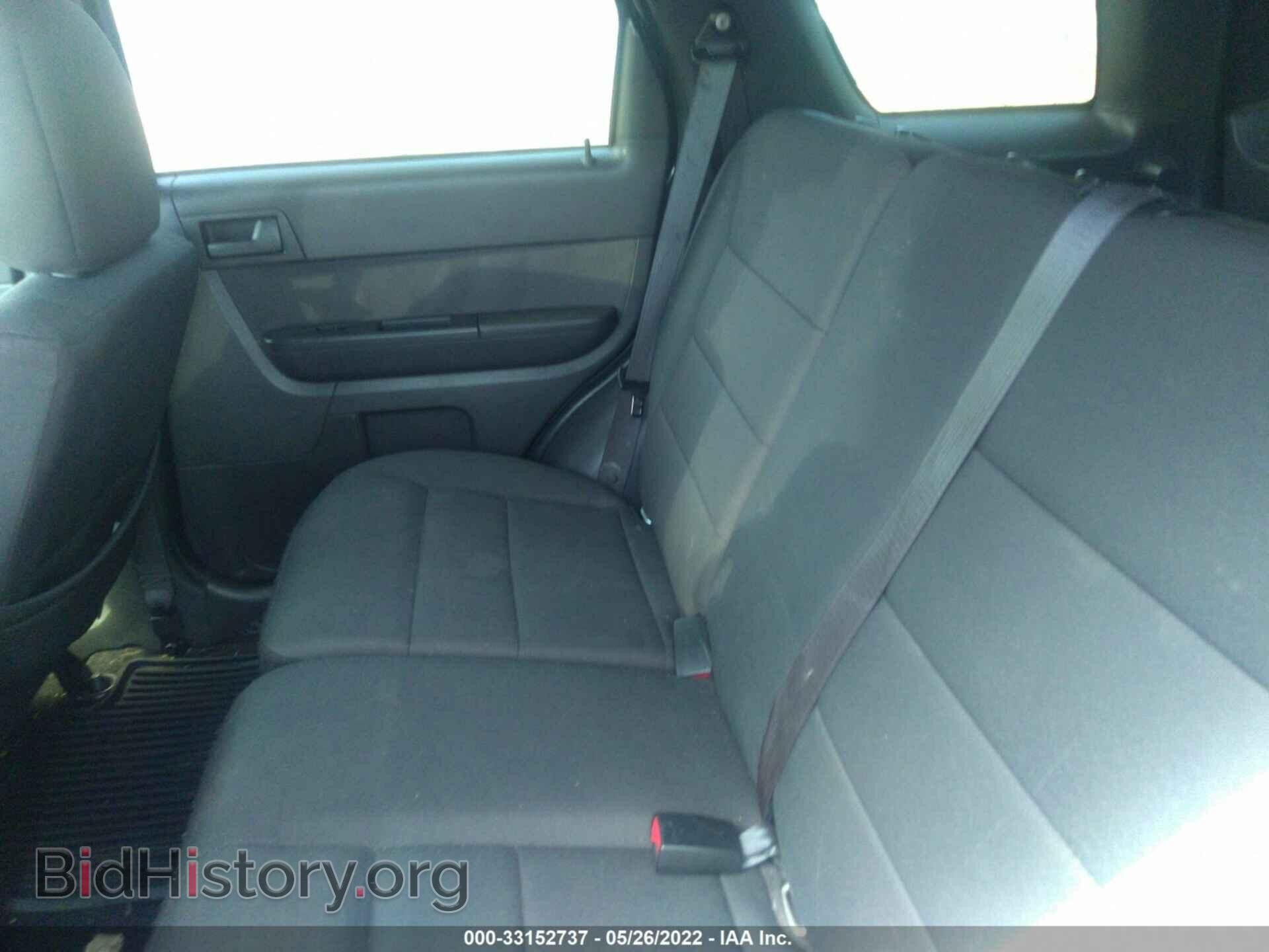 2011 FORD ESCAPE - VIN: 1FMCU0D76BKA25741 - Фото 8